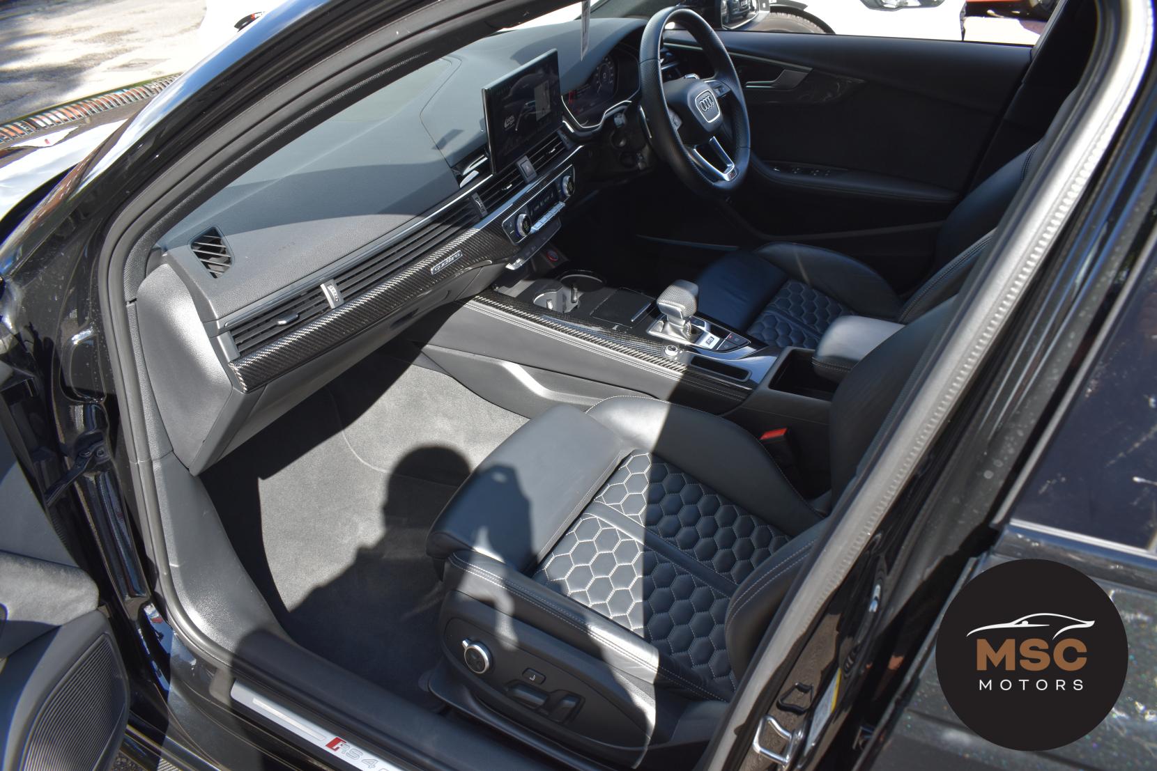 Audi RS4 Avant 2.9 TFSI V6 Carbon Black Estate 5dr Petrol Tiptronic quattro Euro 6 (s/s) (450 ps)