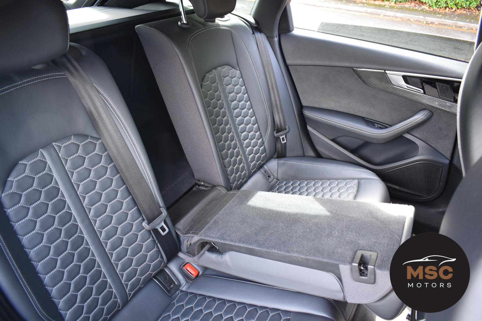 Audi RS4 Avant 2.9 TFSI V6 Carbon Black Estate 5dr Petrol Tiptronic quattro Euro 6 (s/s) (450 ps)