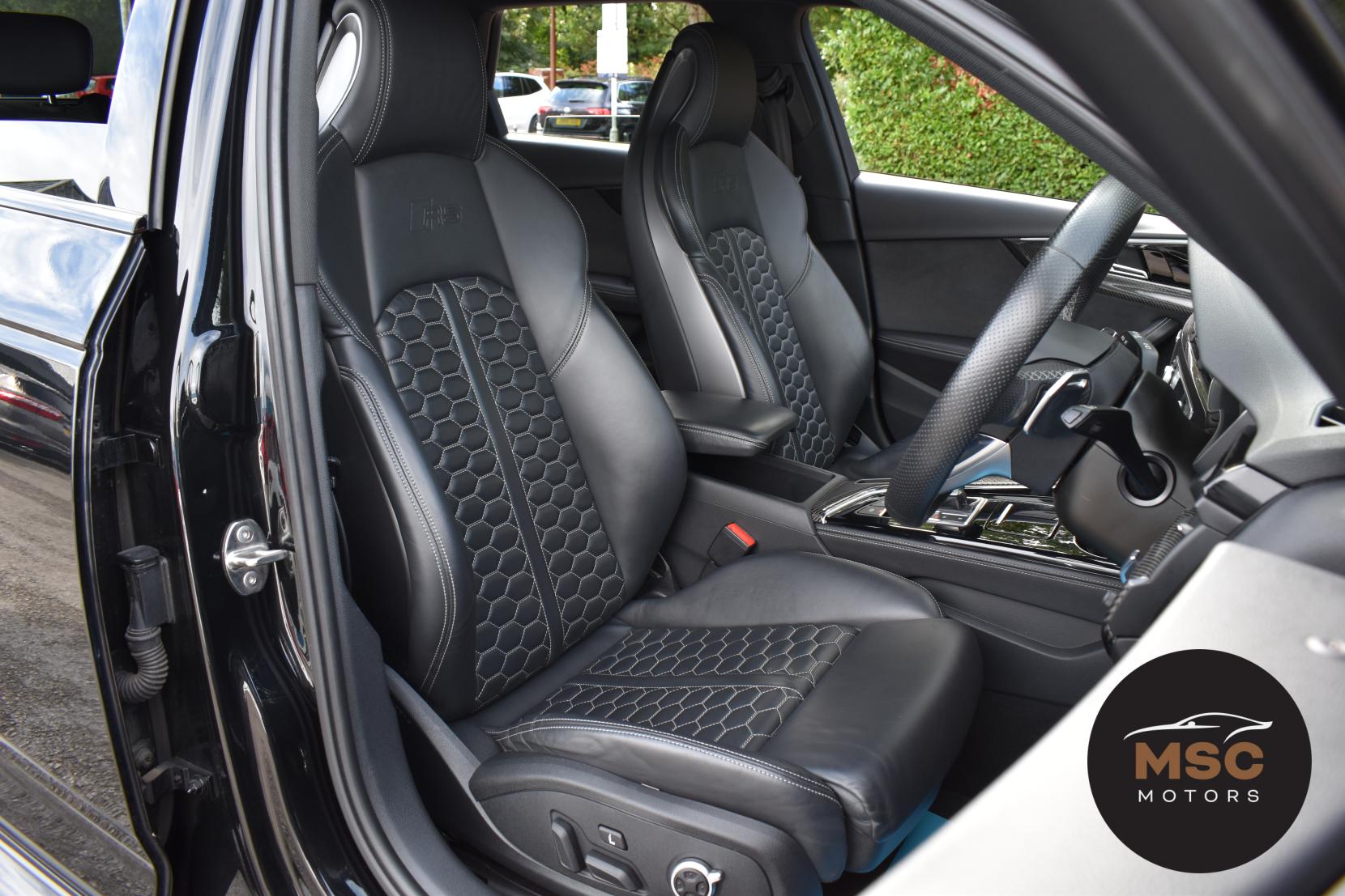 Audi RS4 Avant 2.9 TFSI V6 Carbon Black Estate 5dr Petrol Tiptronic quattro Euro 6 (s/s) (450 ps)