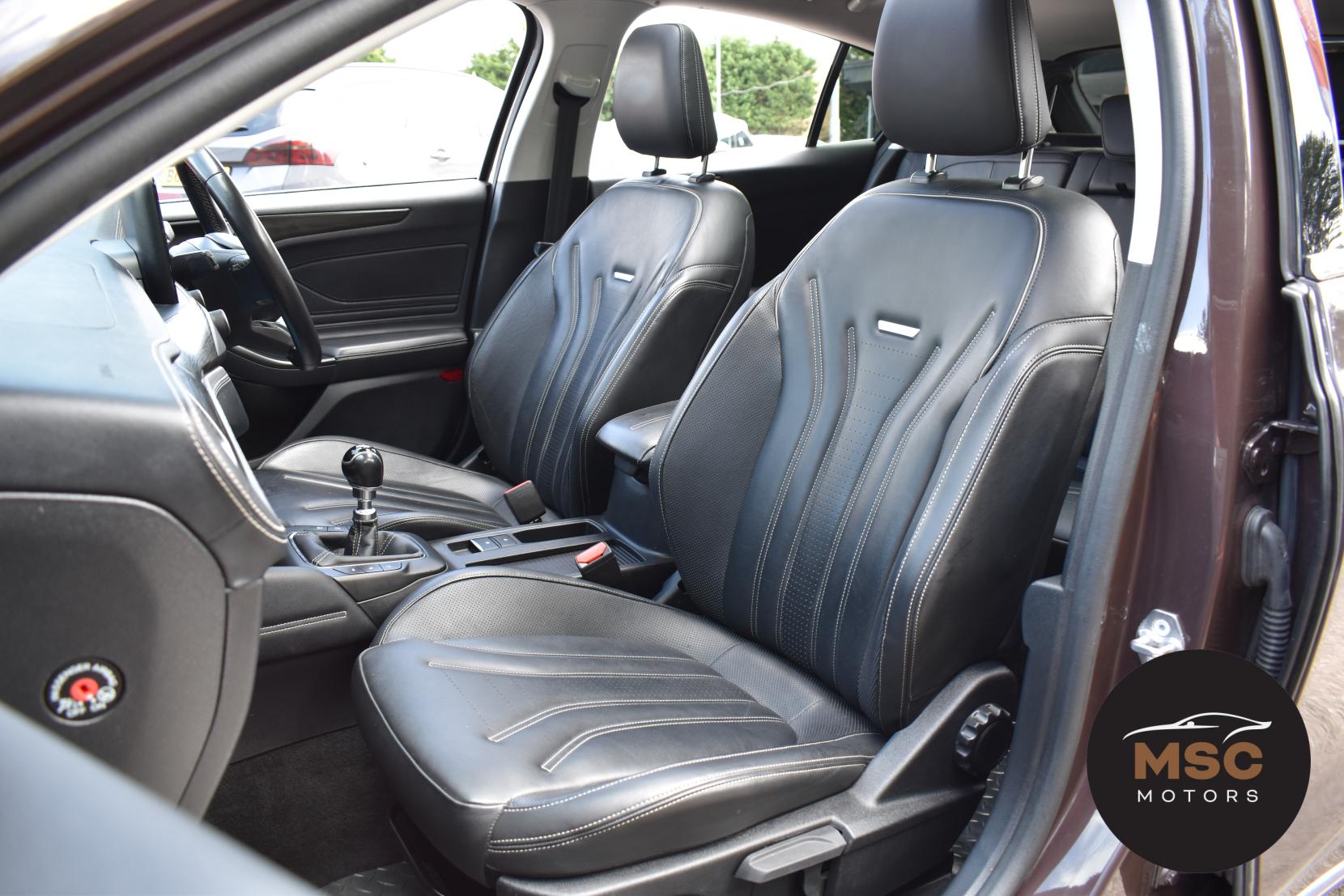 Ford Focus 1.5 EcoBlue Vignale Hatchback 5dr Diesel Manual Euro 6 (s/s) (120 ps)