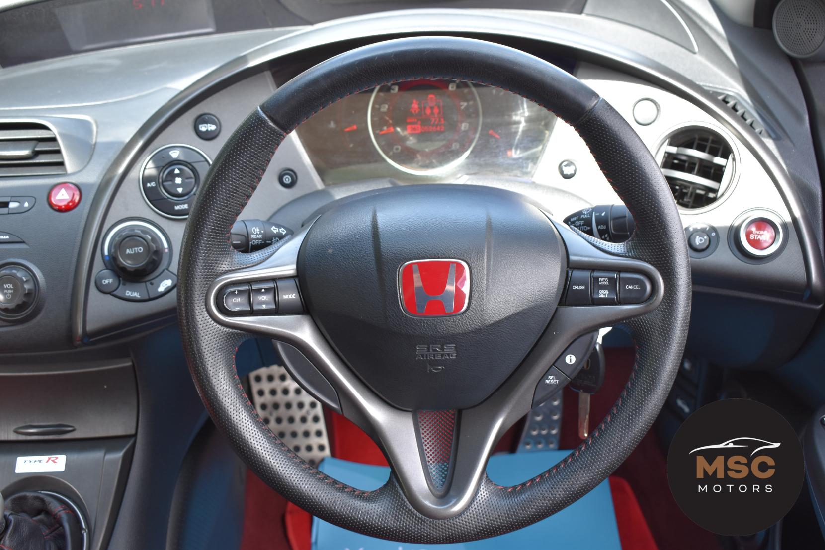 Honda Civic 2.0 i-VTEC Type R Hatchback 3dr Petrol Manual (215 g/km, 197 bhp)