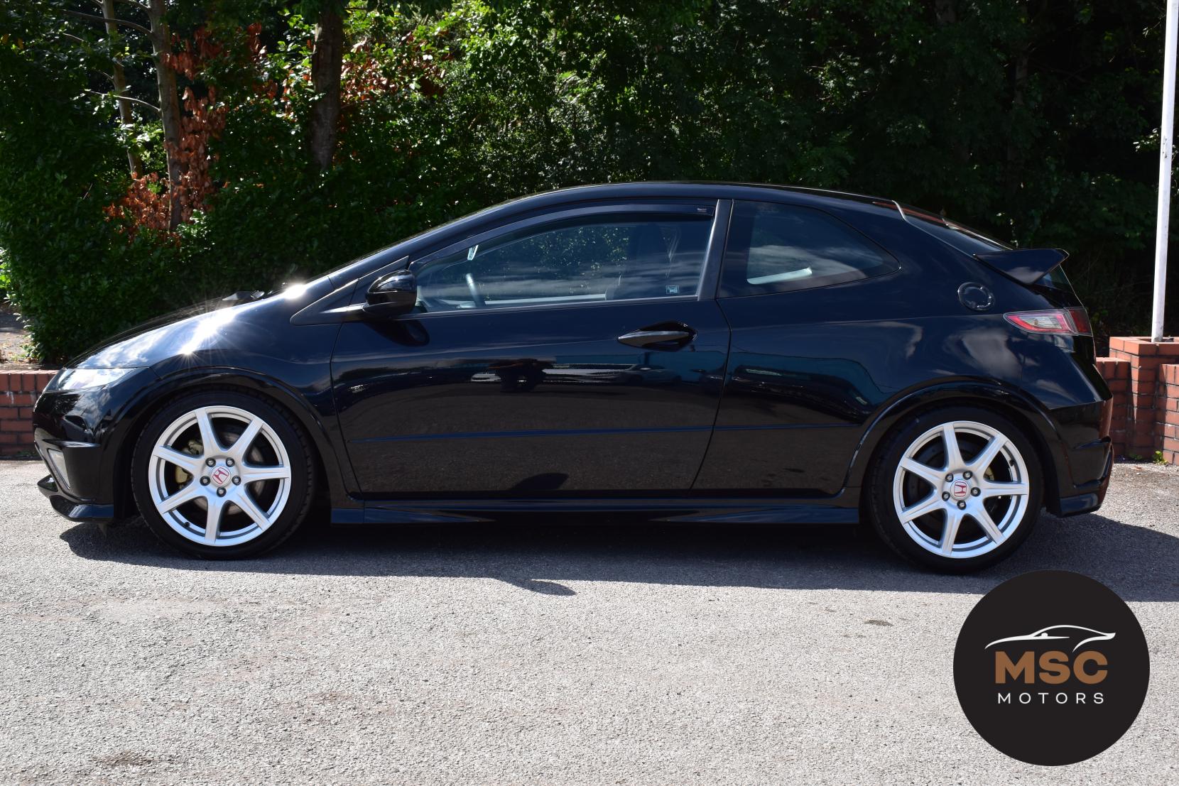 Honda Civic 2.0 i-VTEC Type R Hatchback 3dr Petrol Manual (215 g/km, 197 bhp)