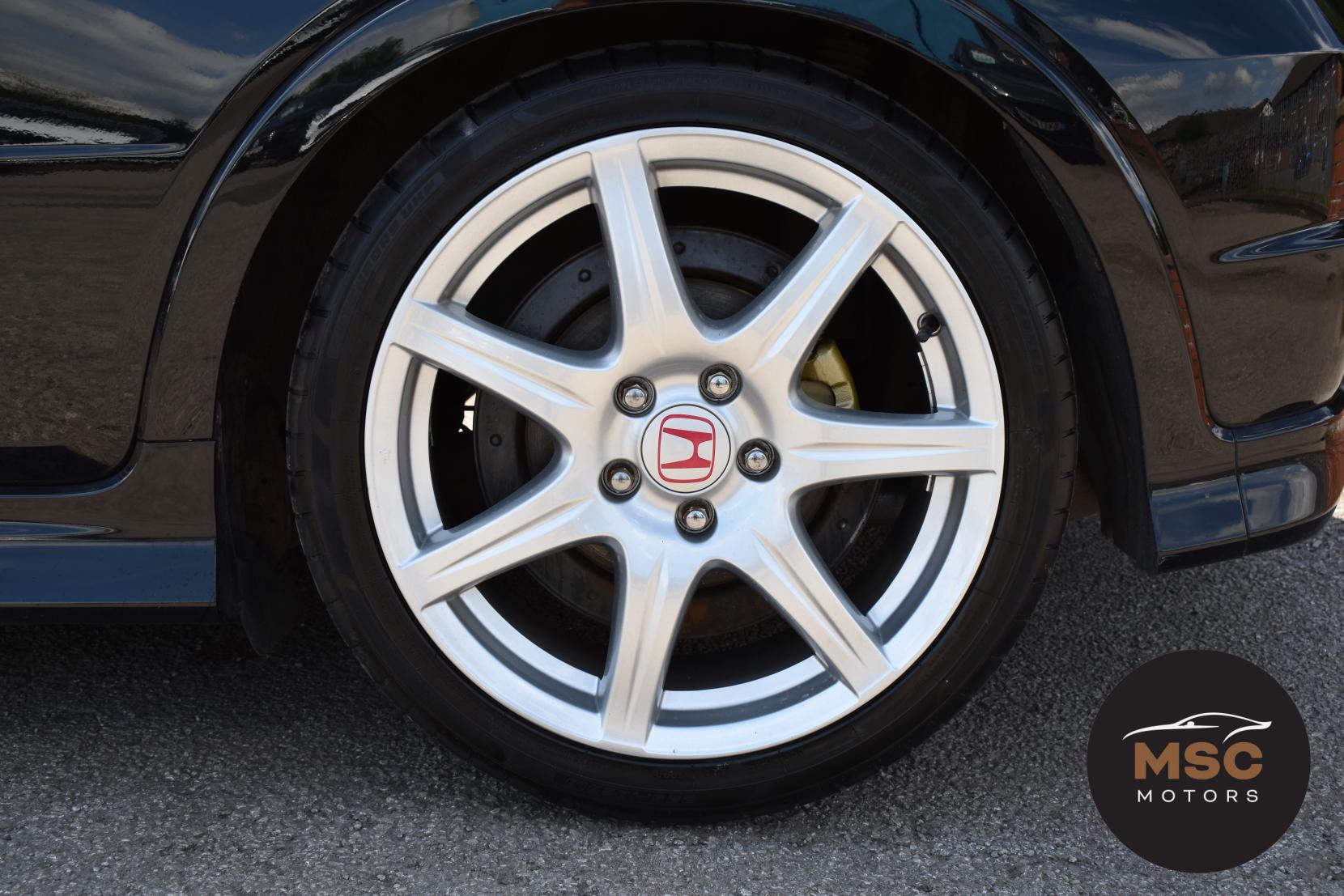 Honda Civic 2.0 i-VTEC Type R Hatchback 3dr Petrol Manual (215 g/km, 197 bhp)