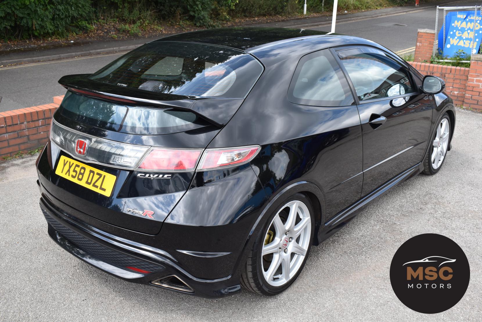 Honda Civic 2.0 i-VTEC Type R Hatchback 3dr Petrol Manual (215 g/km, 197 bhp)