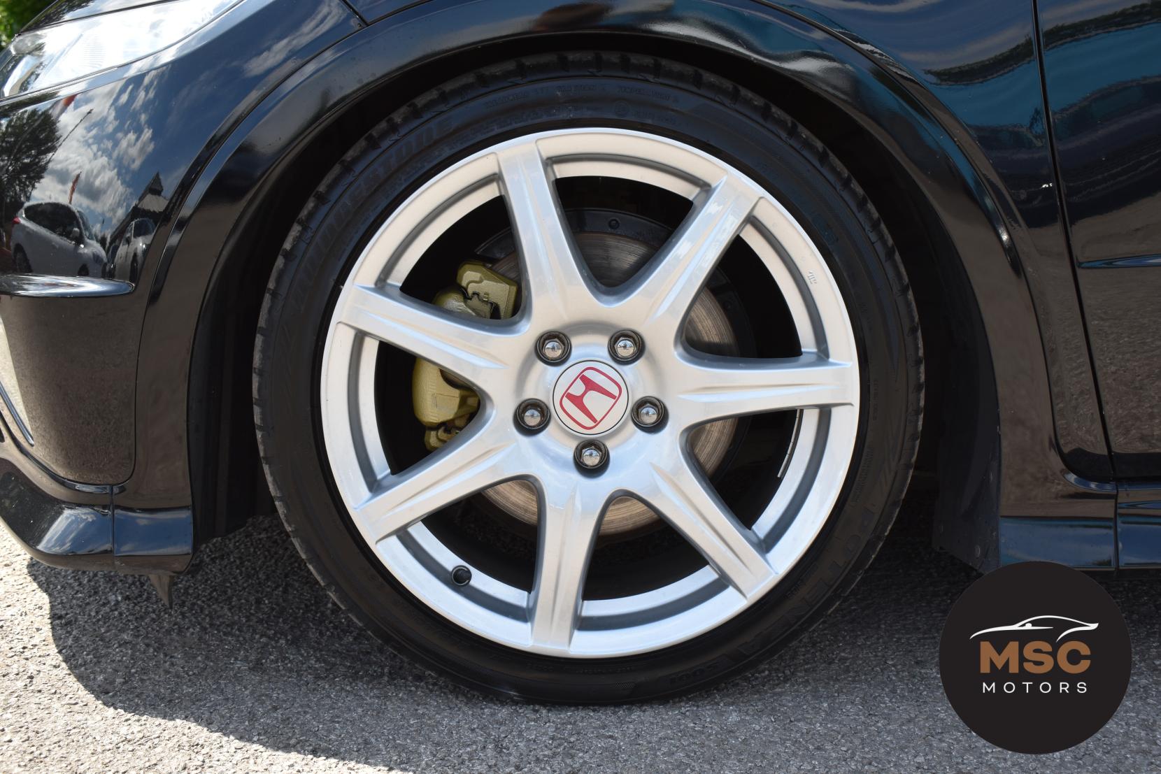 Honda Civic 2.0 i-VTEC Type R Hatchback 3dr Petrol Manual (215 g/km, 197 bhp)