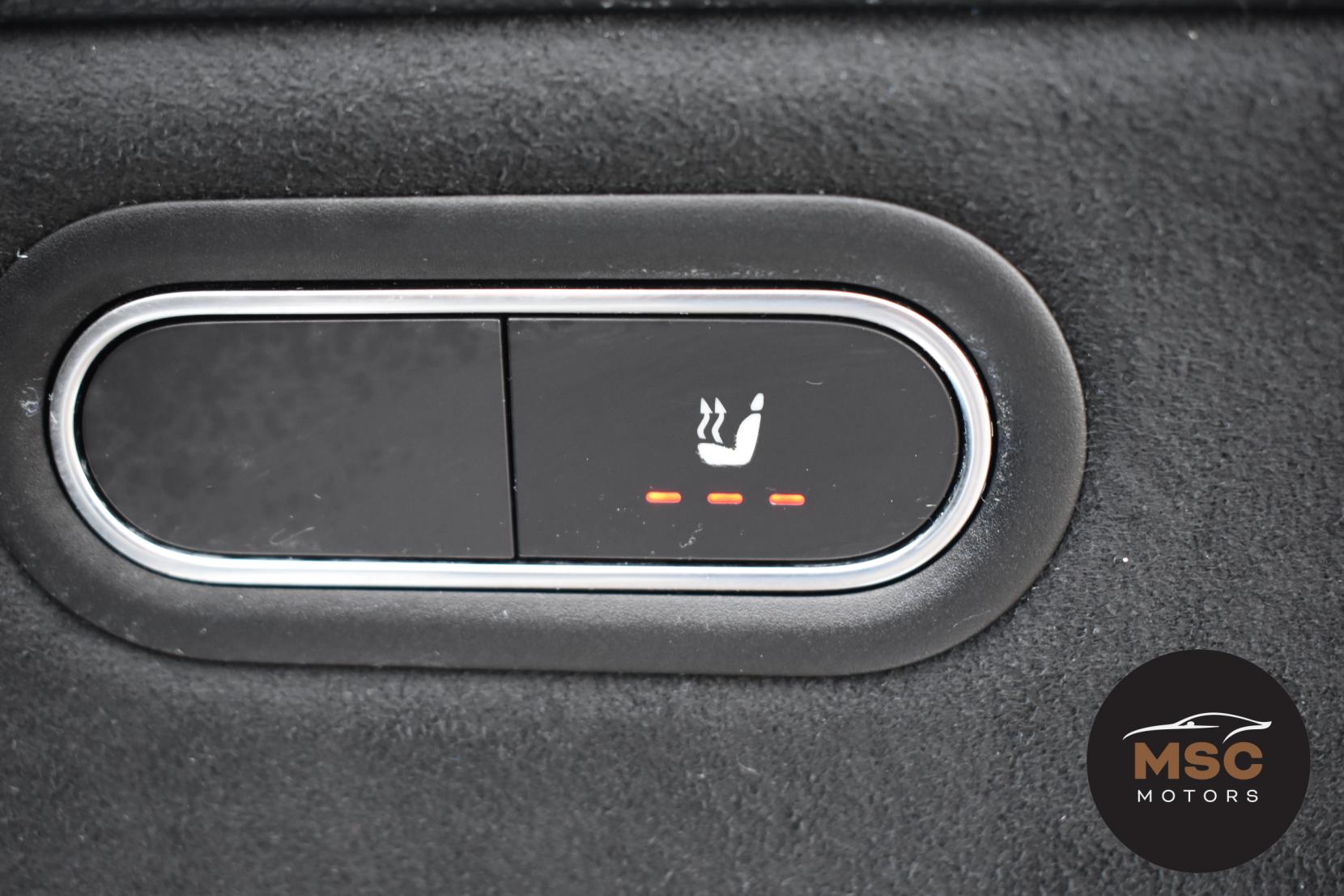 Mercedes-Benz A Class 1.5 A180d AMG Line (Premium) Hatchback 5dr Diesel 7G-DCT Euro 6 (s/s) (116 ps)
