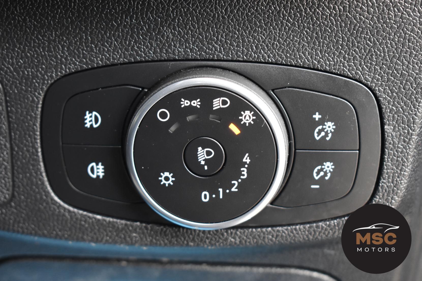 Ford Focus 1.0T EcoBoost Titanium Hatchback 5dr Petrol Manual Euro 6 (s/s) (125 ps)