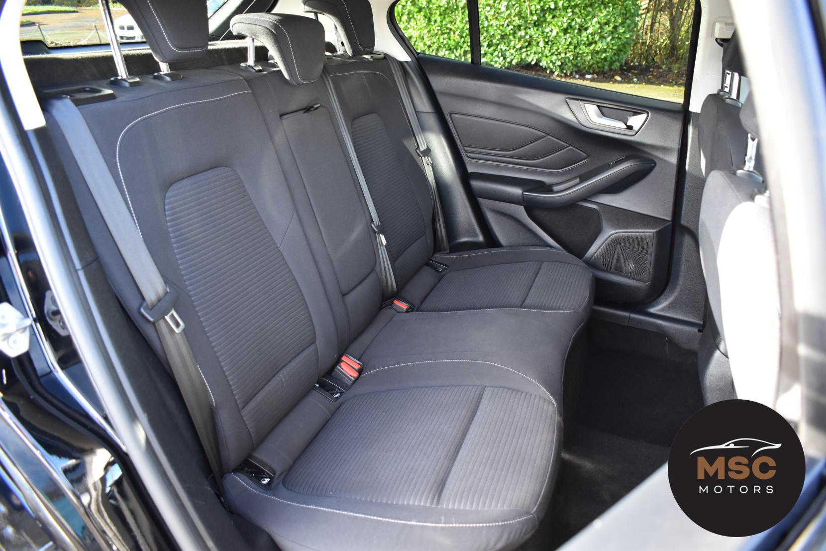 Ford Focus 1.0T EcoBoost Titanium Hatchback 5dr Petrol Manual Euro 6 (s/s) (125 ps)