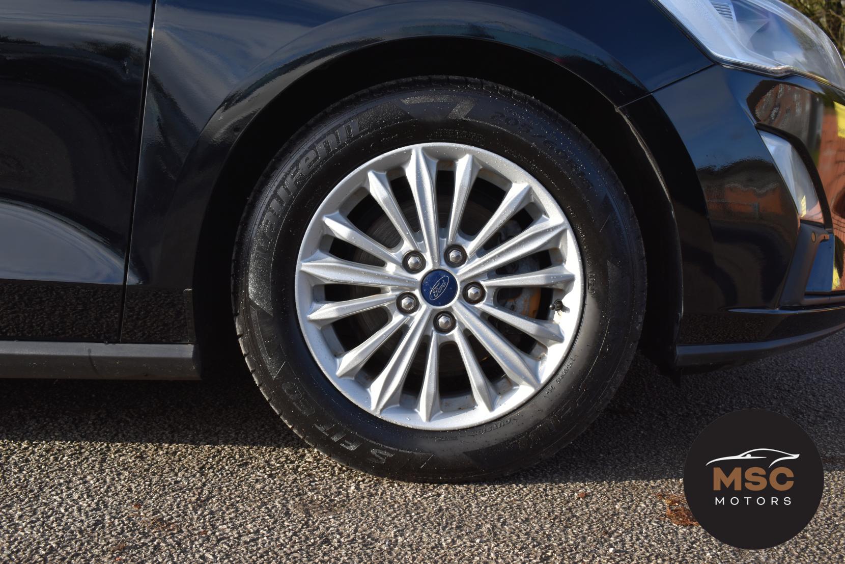 Ford Focus 1.0T EcoBoost Titanium Hatchback 5dr Petrol Manual Euro 6 (s/s) (125 ps)