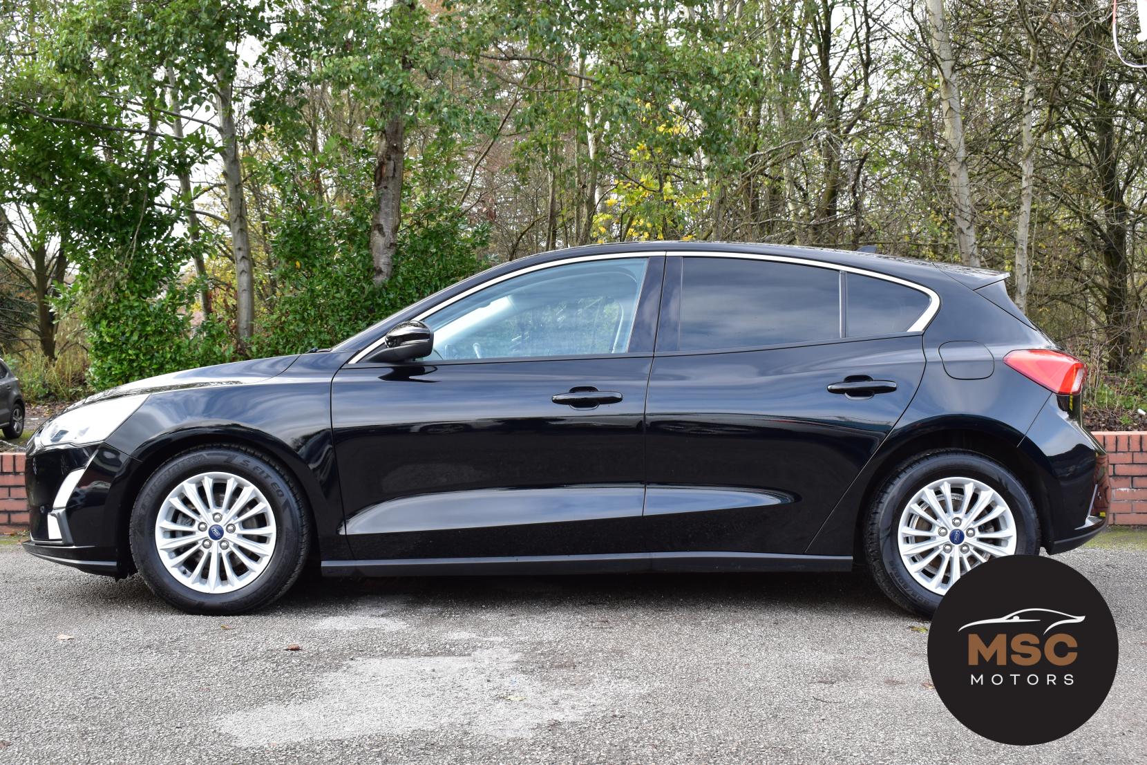 Ford Focus 1.0T EcoBoost Titanium Hatchback 5dr Petrol Manual Euro 6 (s/s) (125 ps)