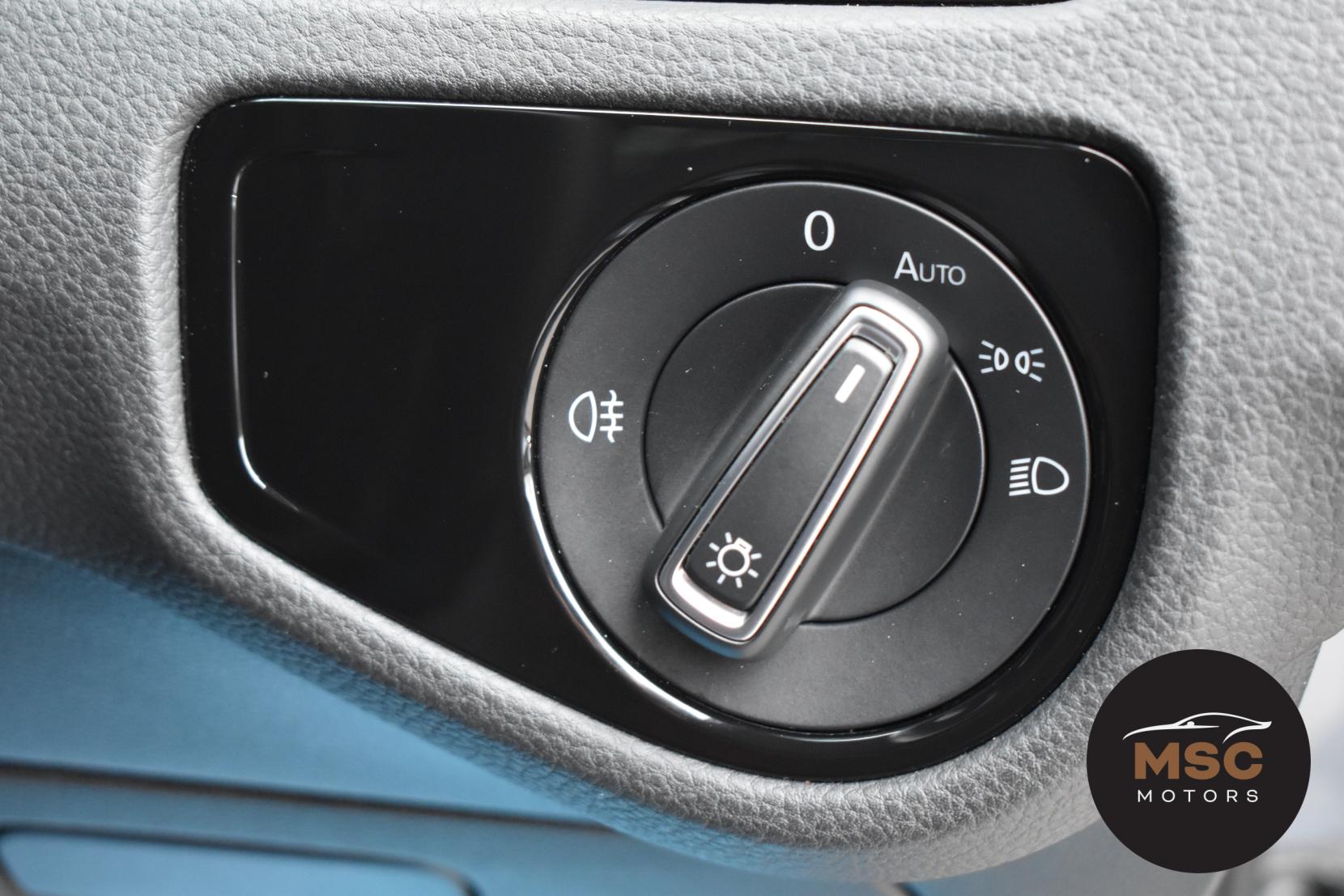 Volkswagen Golf 2.0 TSI GTI TCR Hatchback 3dr Petrol DSG Euro 6 (s/s) (290 ps)