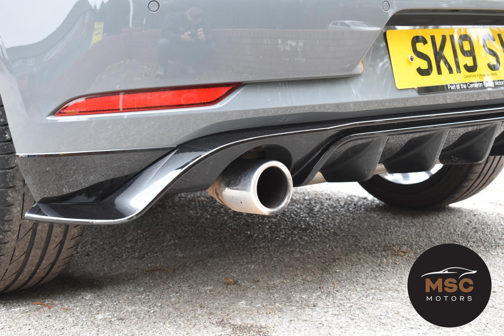 Volkswagen Golf 2.0 TSI GTI TCR Hatchback 3dr Petrol DSG Euro 6 (s/s) (290 ps)