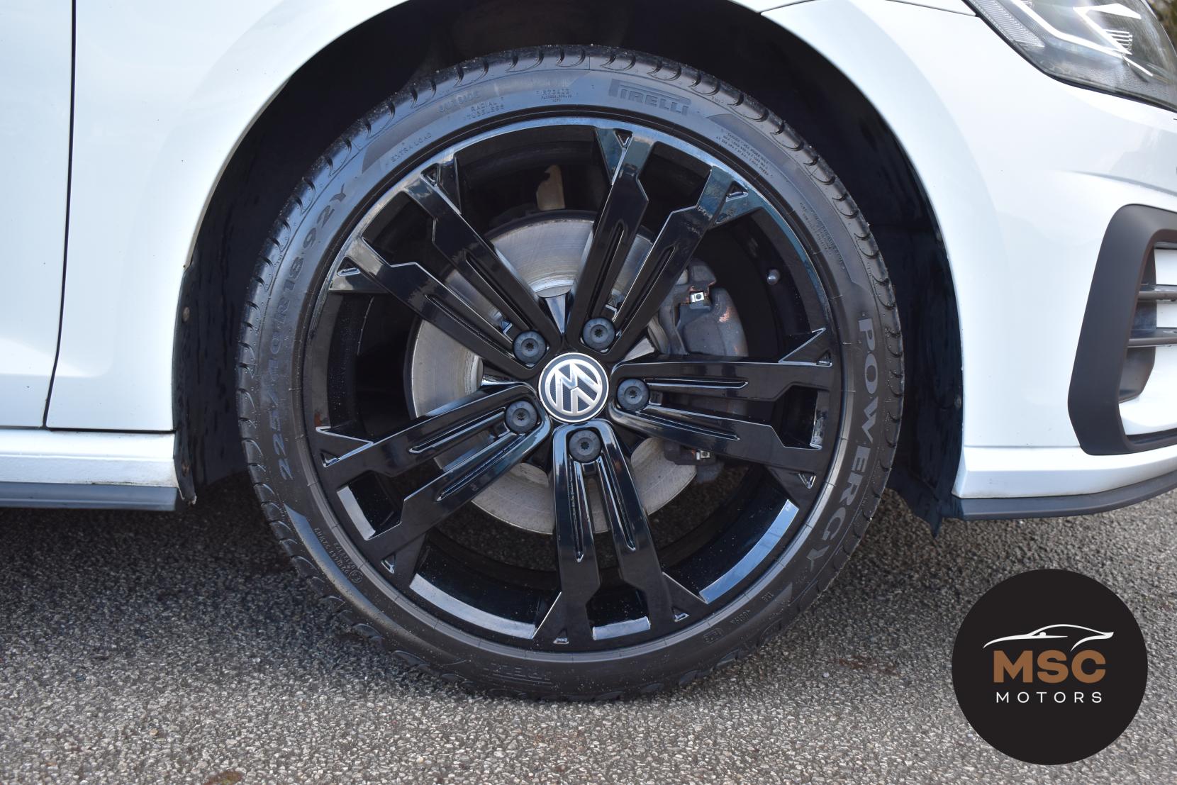 Volkswagen Golf 2.0 TDI BlueMotion Tech GTD Hatchback 5dr Diesel Manual Euro 6 (s/s) (184 ps)