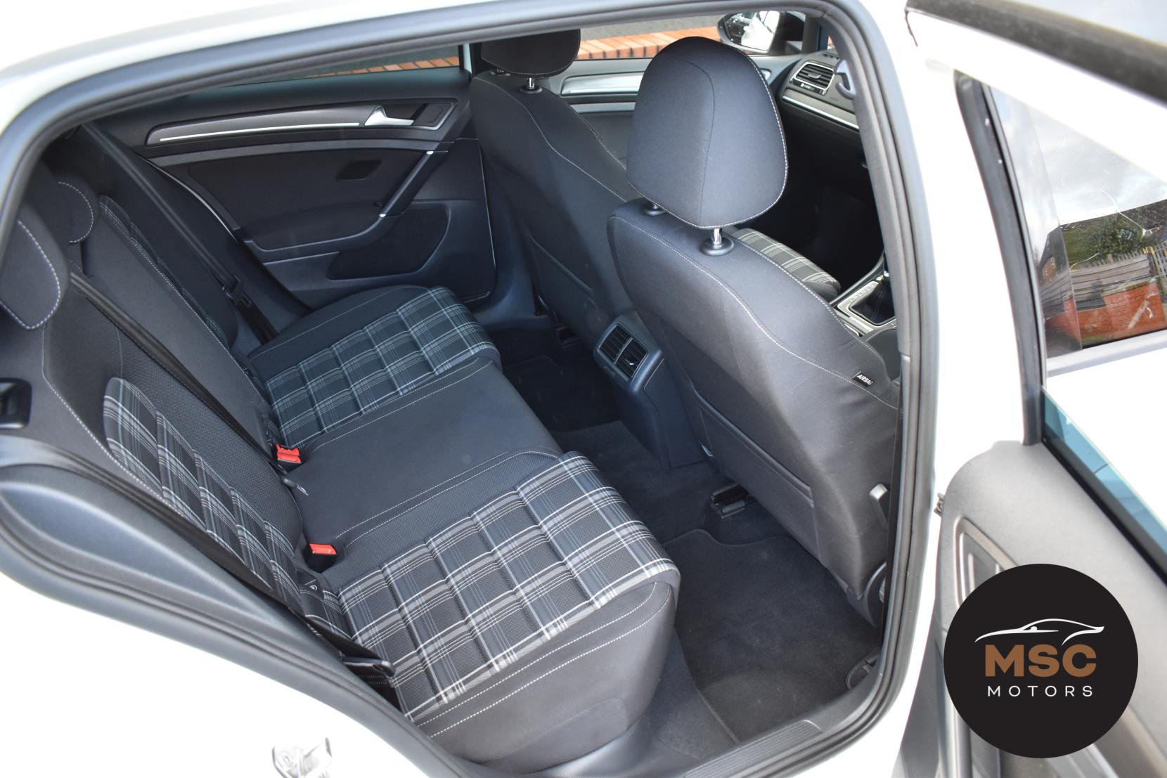 Volkswagen Golf 2.0 TDI BlueMotion Tech GTD Hatchback 5dr Diesel Manual Euro 6 (s/s) (184 ps)