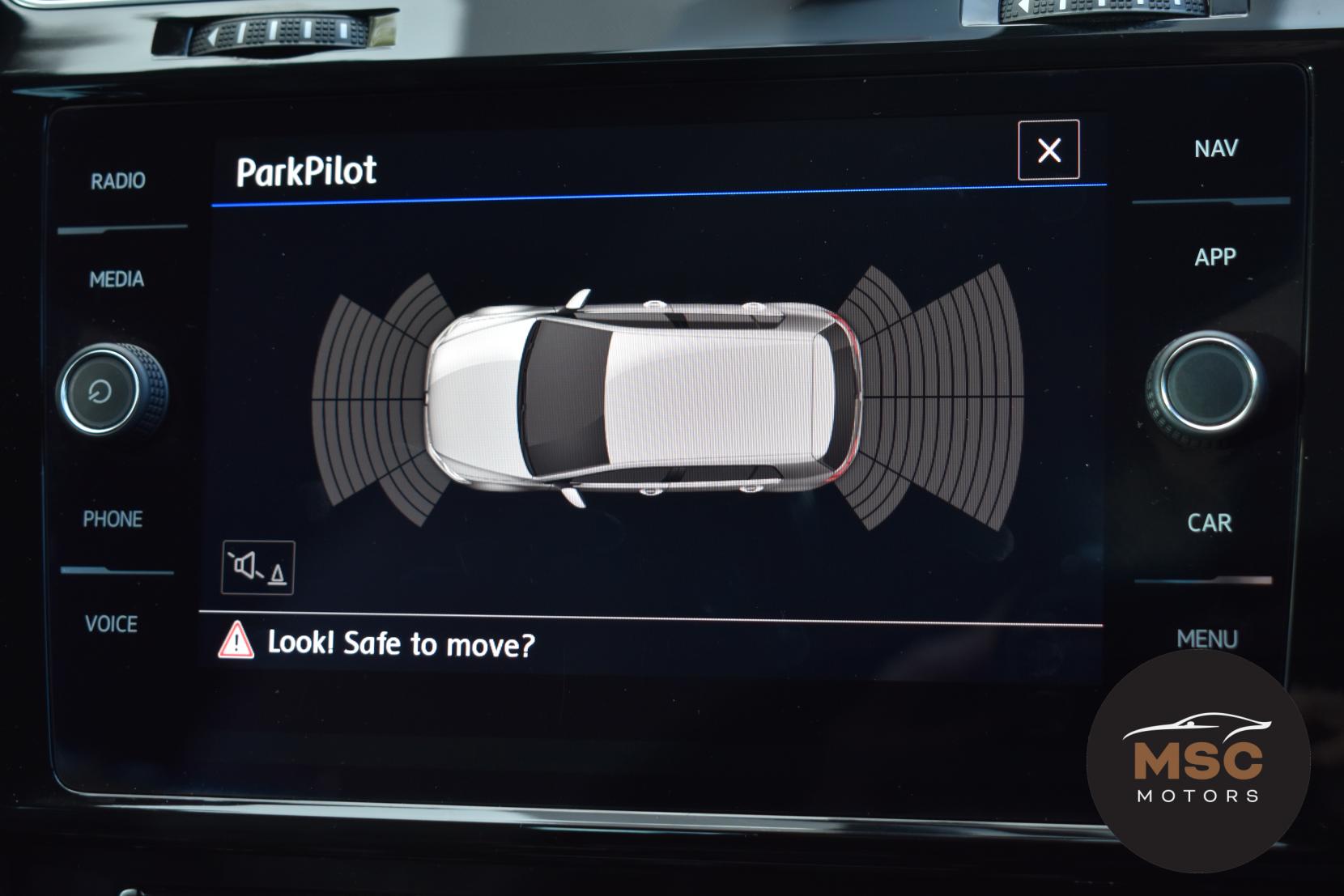 Volkswagen Golf 2.0 TDI BlueMotion Tech GTD Hatchback 5dr Diesel Manual Euro 6 (s/s) (184 ps)