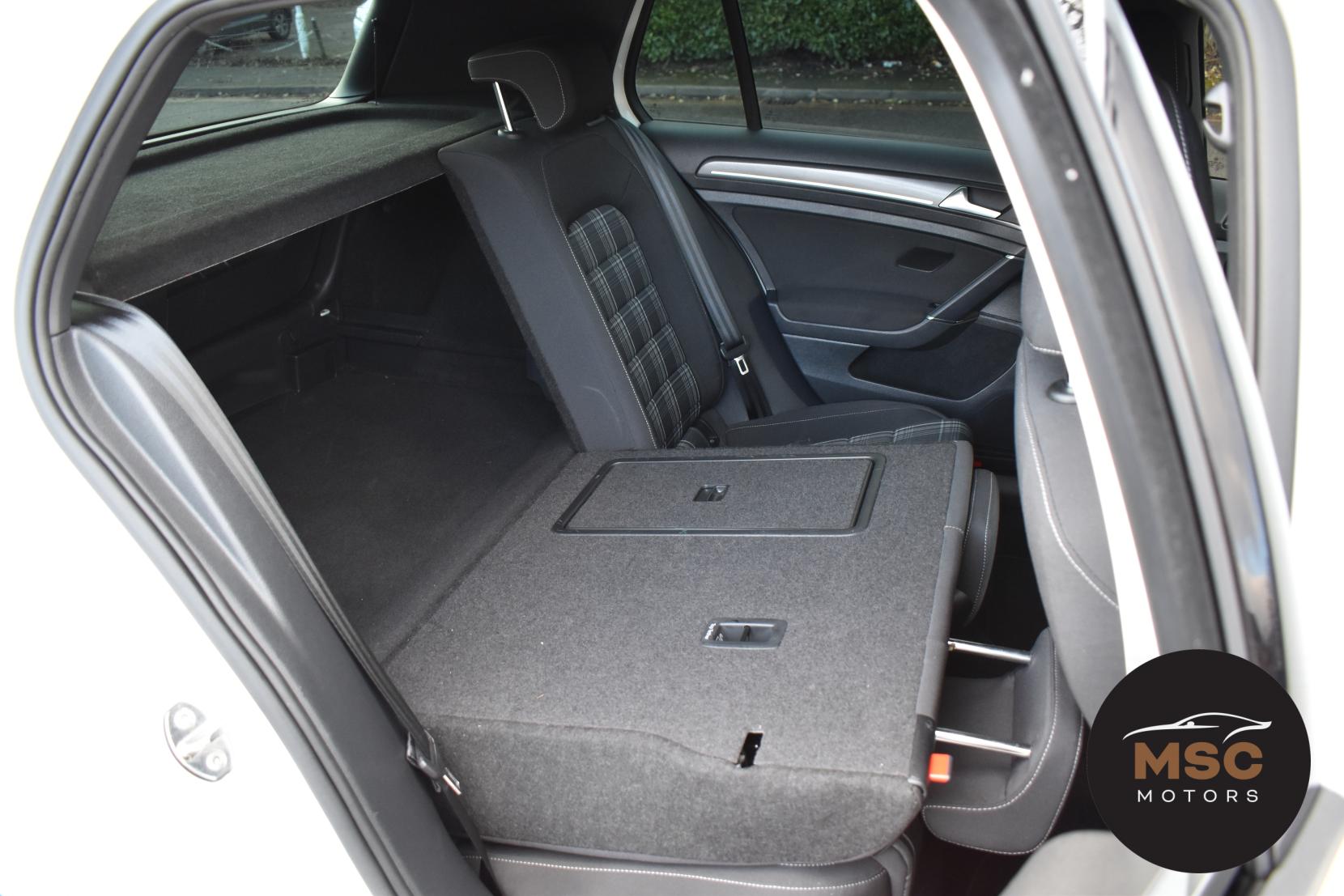 Volkswagen Golf 2.0 TDI BlueMotion Tech GTD Hatchback 5dr Diesel Manual Euro 6 (s/s) (184 ps)