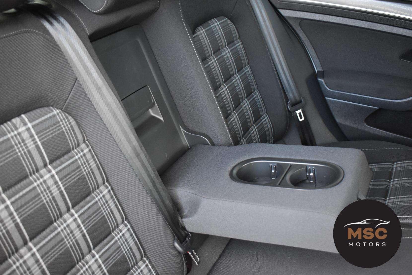 Volkswagen Golf 2.0 TDI BlueMotion Tech GTD Hatchback 5dr Diesel Manual Euro 6 (s/s) (184 ps)