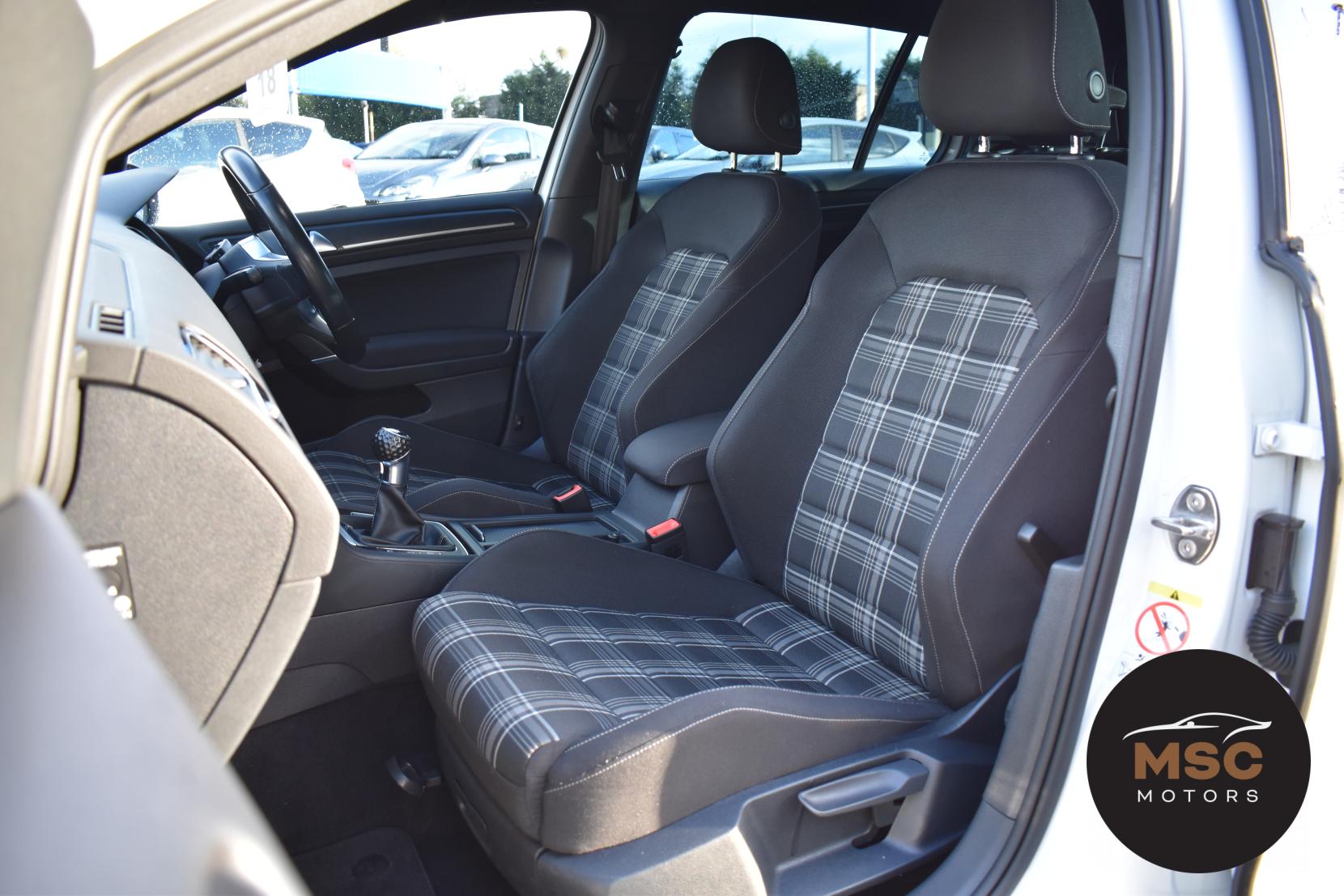 Volkswagen Golf 2.0 TDI BlueMotion Tech GTD Hatchback 5dr Diesel Manual Euro 6 (s/s) (184 ps)