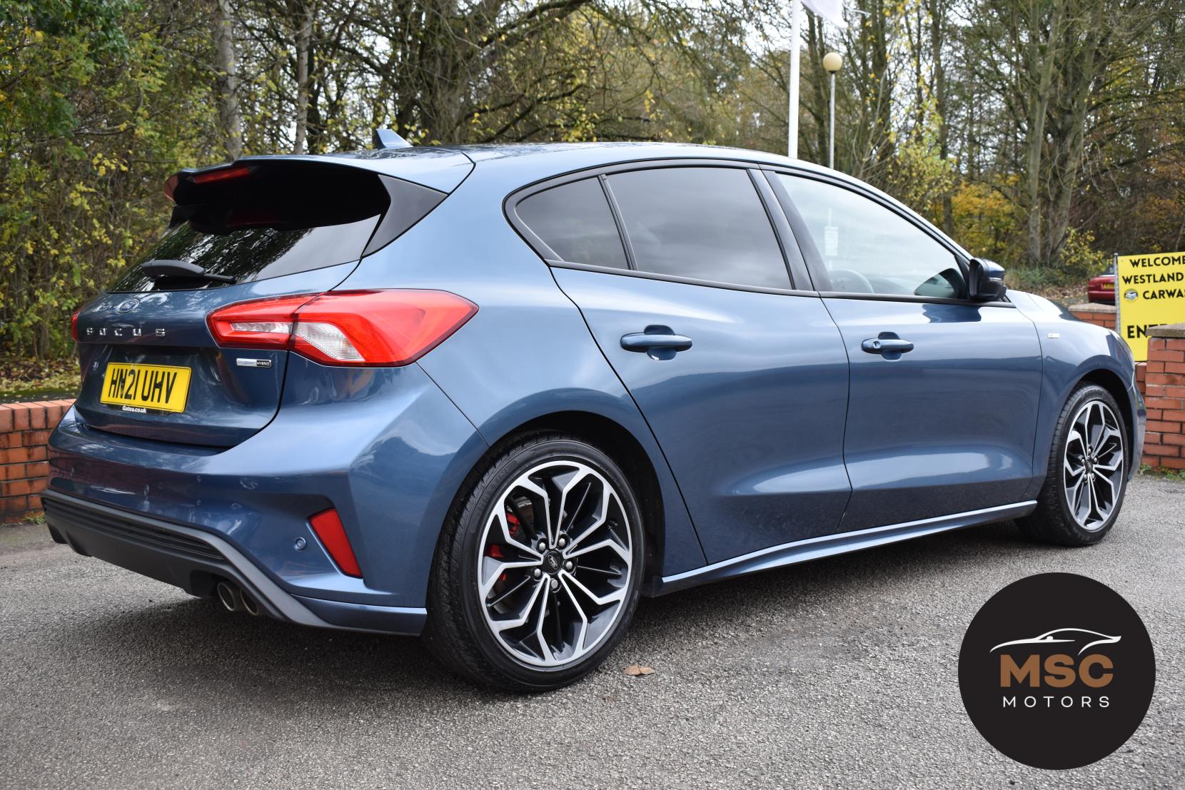 Ford Focus 1.0T EcoBoost MHEV ST-Line X Edition Hatchback 5dr Petrol Manual Euro 6 (s/s) (125 ps)