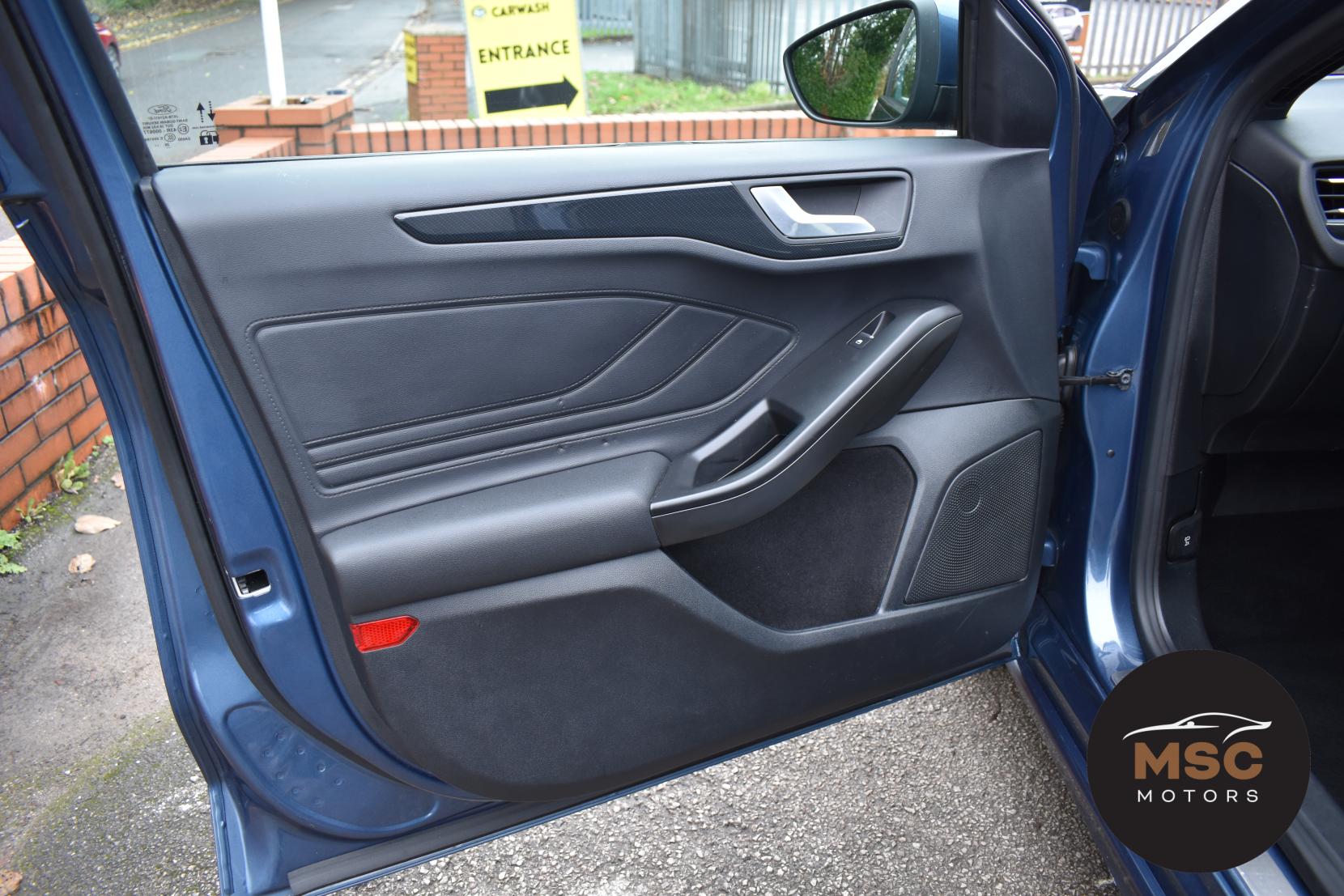 Ford Focus 1.0T EcoBoost MHEV ST-Line X Edition Hatchback 5dr Petrol Manual Euro 6 (s/s) (125 ps)