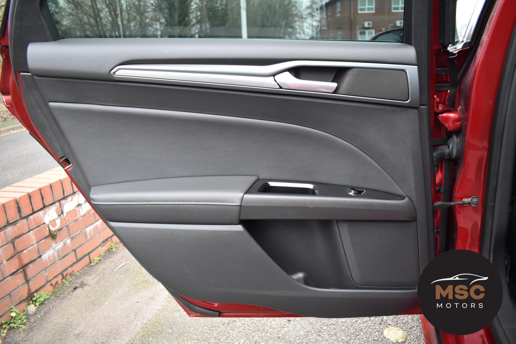 Ford Mondeo 2.0 TDCi Titanium Estate 5dr Diesel Manual Euro 6 (s/s) (180 ps)