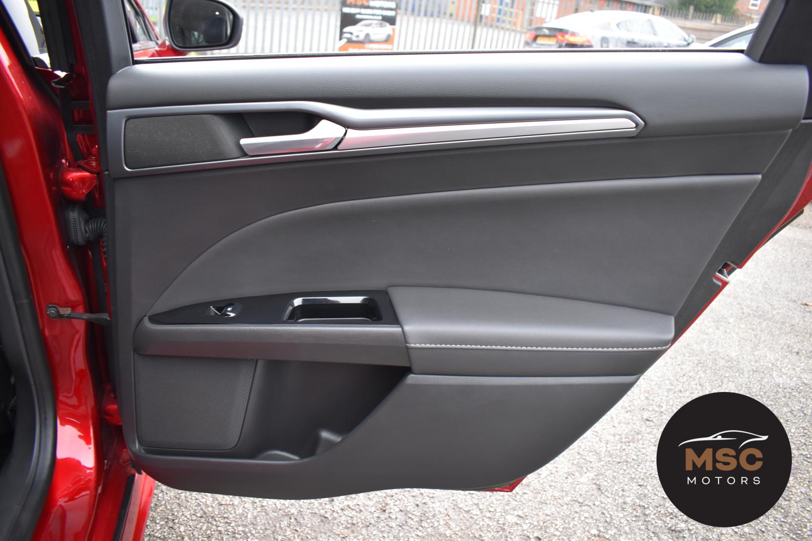 Ford Mondeo 2.0 TDCi Titanium Estate 5dr Diesel Manual Euro 6 (s/s) (180 ps)