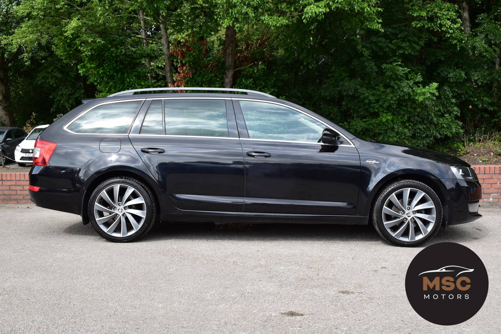 Skoda Octavia 2.0 TDI Laurin & Klement Estate 5dr Diesel Manual Euro 5 (s/s) (150 ps)