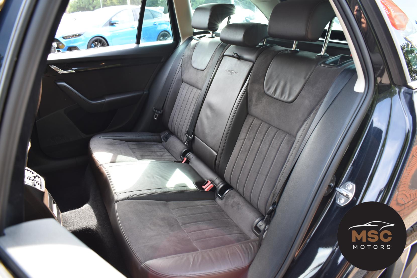 Skoda Octavia 2.0 TDI Laurin & Klement Estate 5dr Diesel Manual Euro 5 (s/s) (150 ps)
