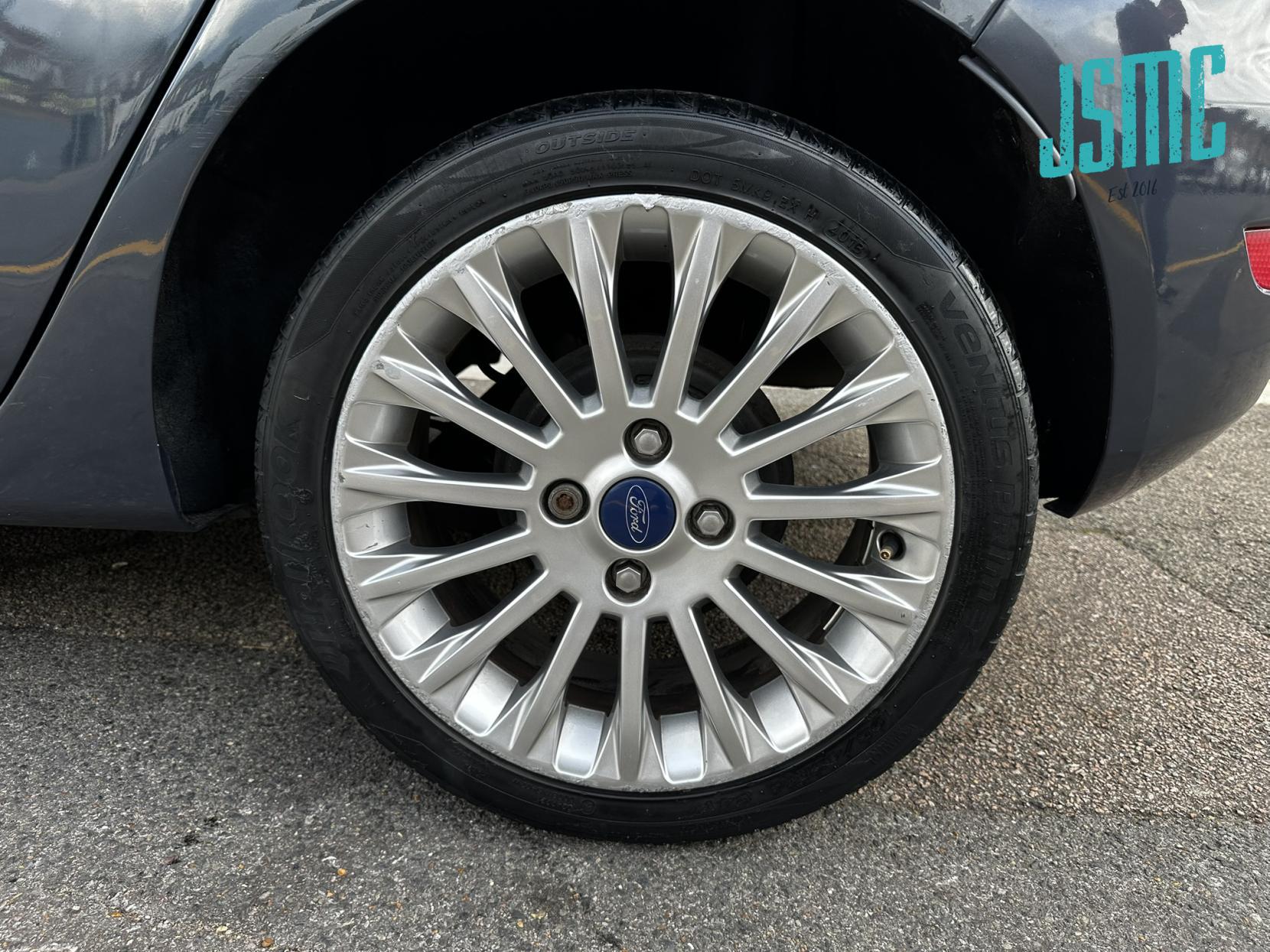Ford Fiesta 1.4 Titanium Hatchback 5dr Petrol Automatic (154 g/km, 94 bhp)