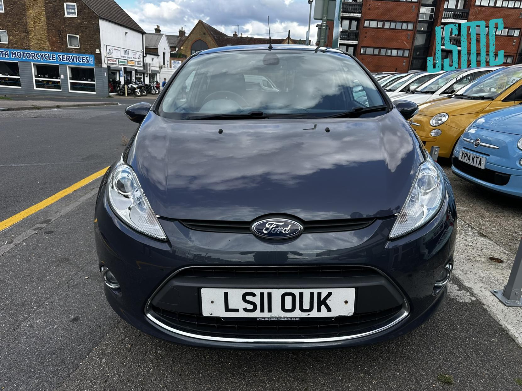 Ford Fiesta 1.4 Titanium Hatchback 5dr Petrol Automatic (154 g/km, 94 bhp)