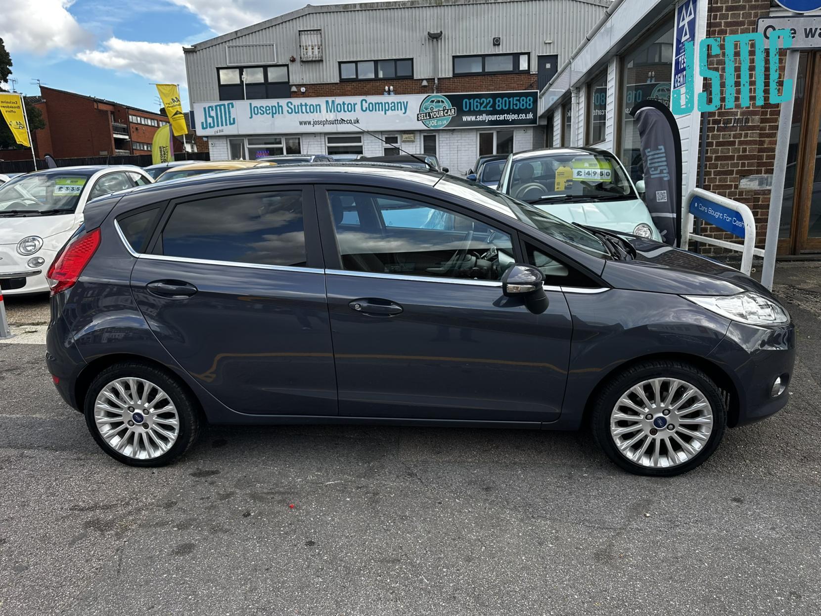 Ford Fiesta 1.4 Titanium Hatchback 5dr Petrol Automatic (154 g/km, 94 bhp)
