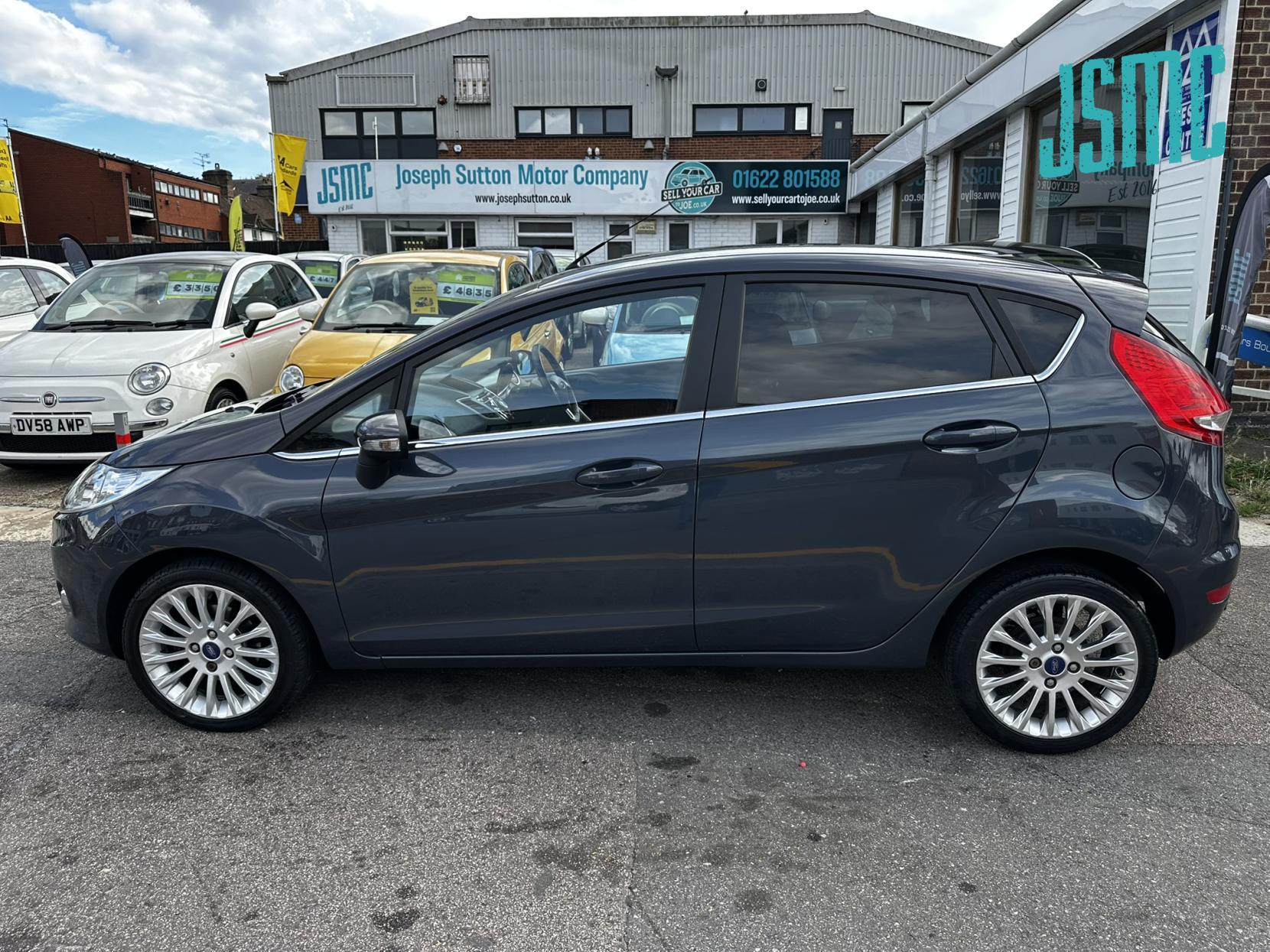 Ford Fiesta 1.4 Titanium Hatchback 5dr Petrol Automatic (154 g/km, 94 bhp)