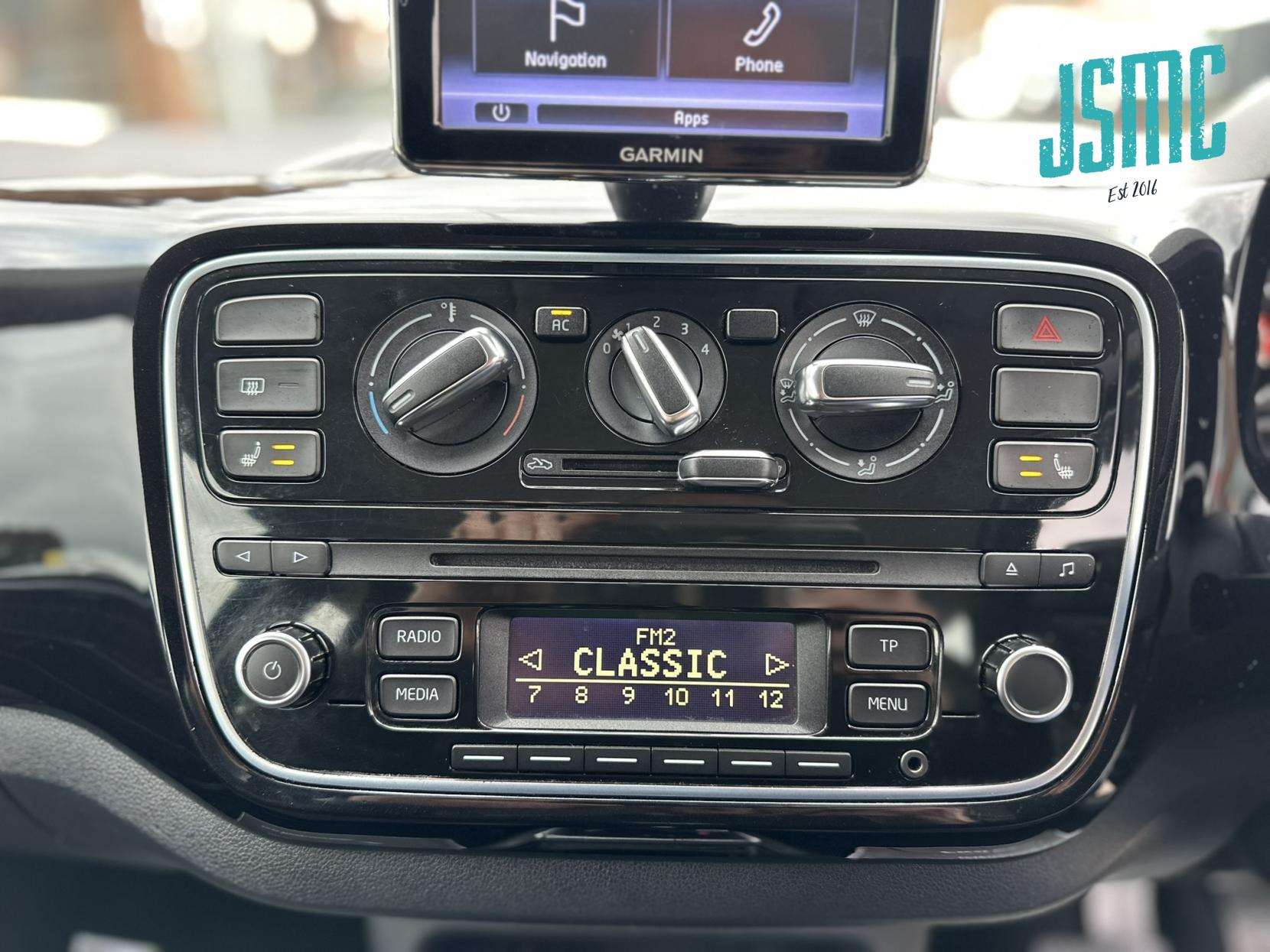 Volkswagen up! 1.0 High up! Hatchback 3dr Petrol ASG Euro 5 (75 ps)