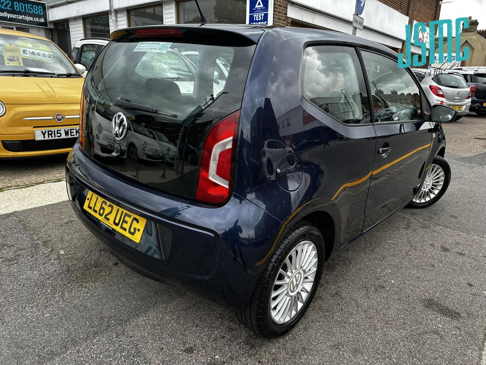 Volkswagen up! 1.0 High up! Hatchback 3dr Petrol ASG Euro 5 (75 ps)