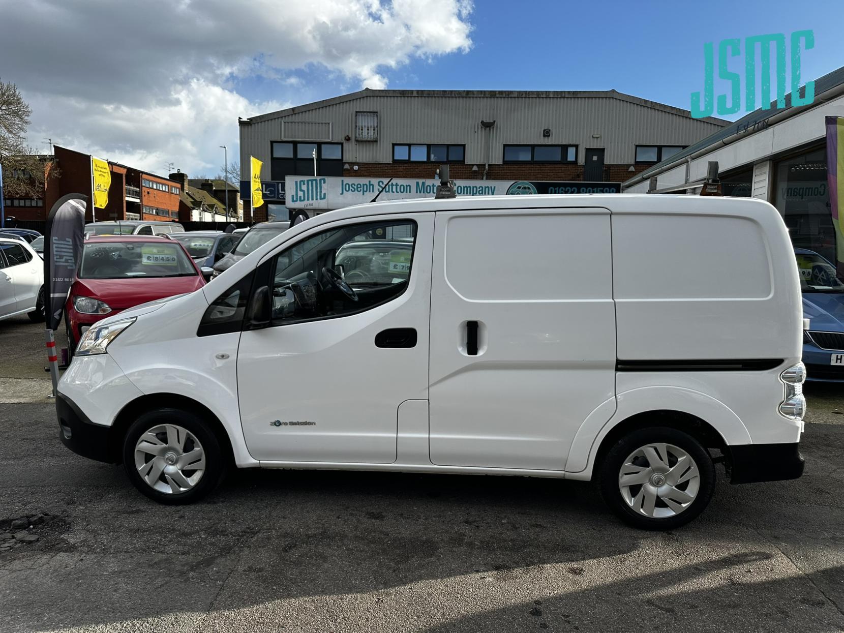 Nissan e-NV200 Acenta Panel Van 5dr Electric Auto SWB (Rapid Plus) (109 ps)