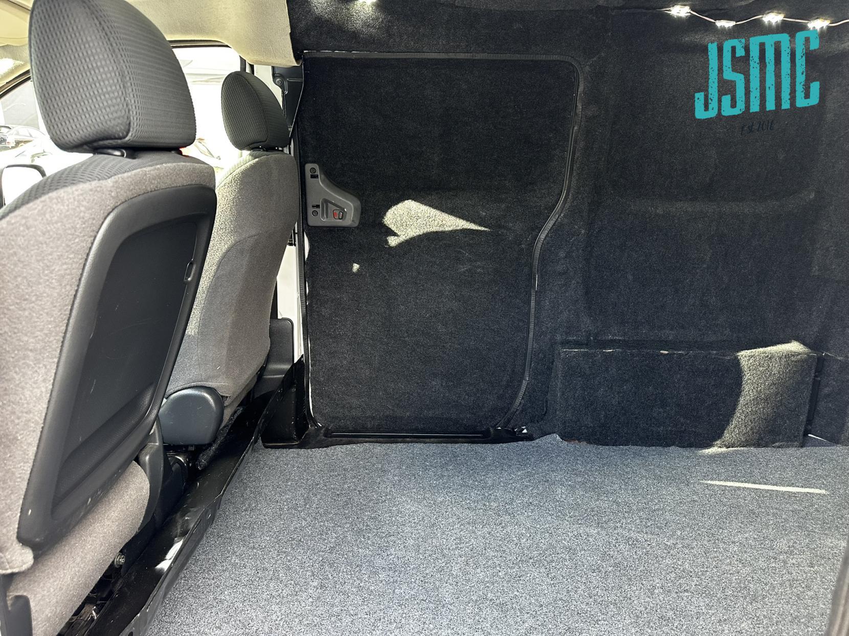 Nissan e-NV200 Acenta Panel Van 5dr Electric Auto SWB (Rapid Plus) (109 ps)