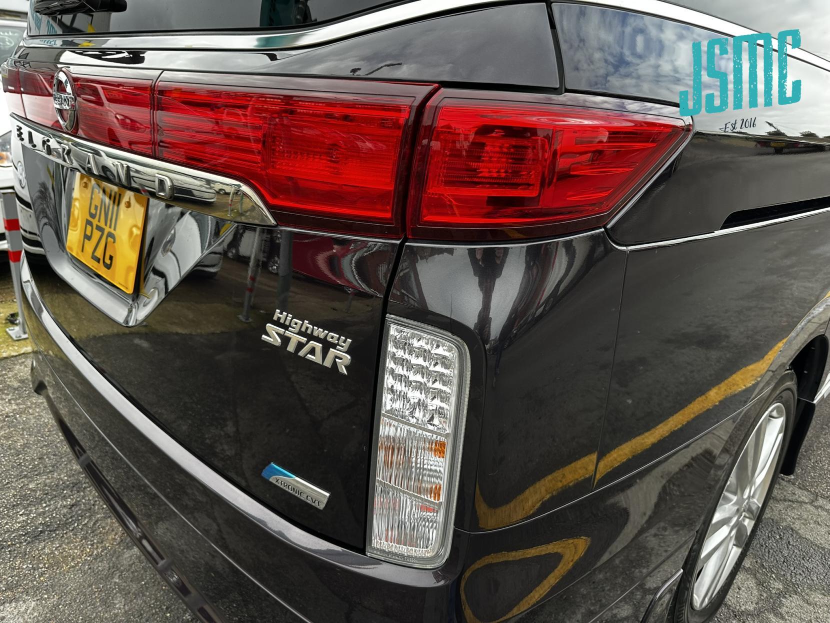 Nissan Elgrand 2.5 HIGHWAY STAR