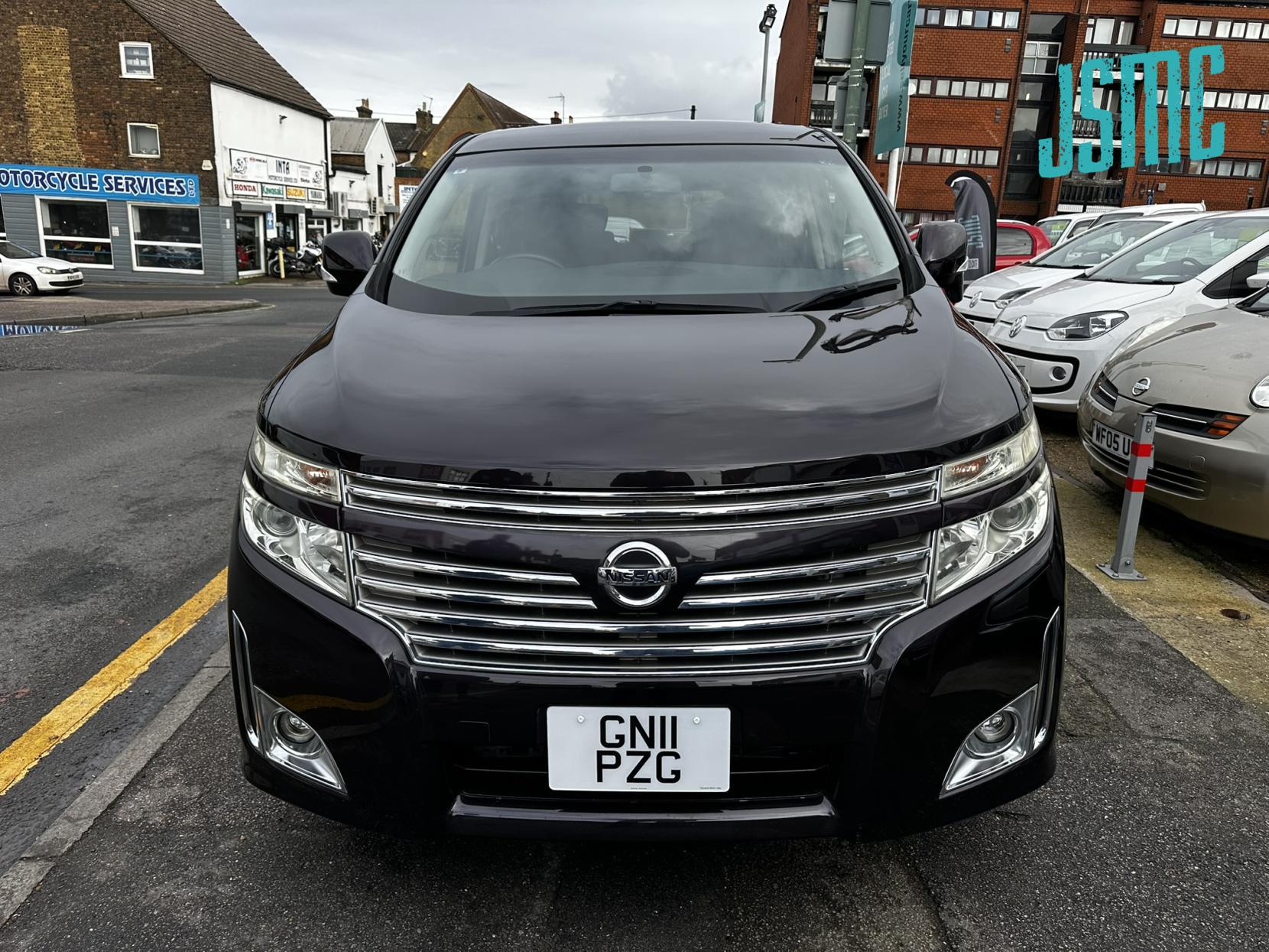 Nissan Elgrand 2.5 HIGHWAY STAR
