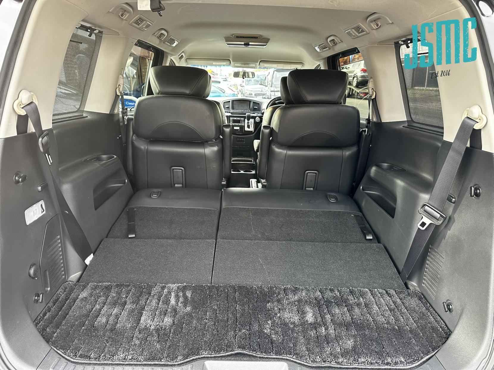 Nissan Elgrand 2.5 HIGHWAY STAR