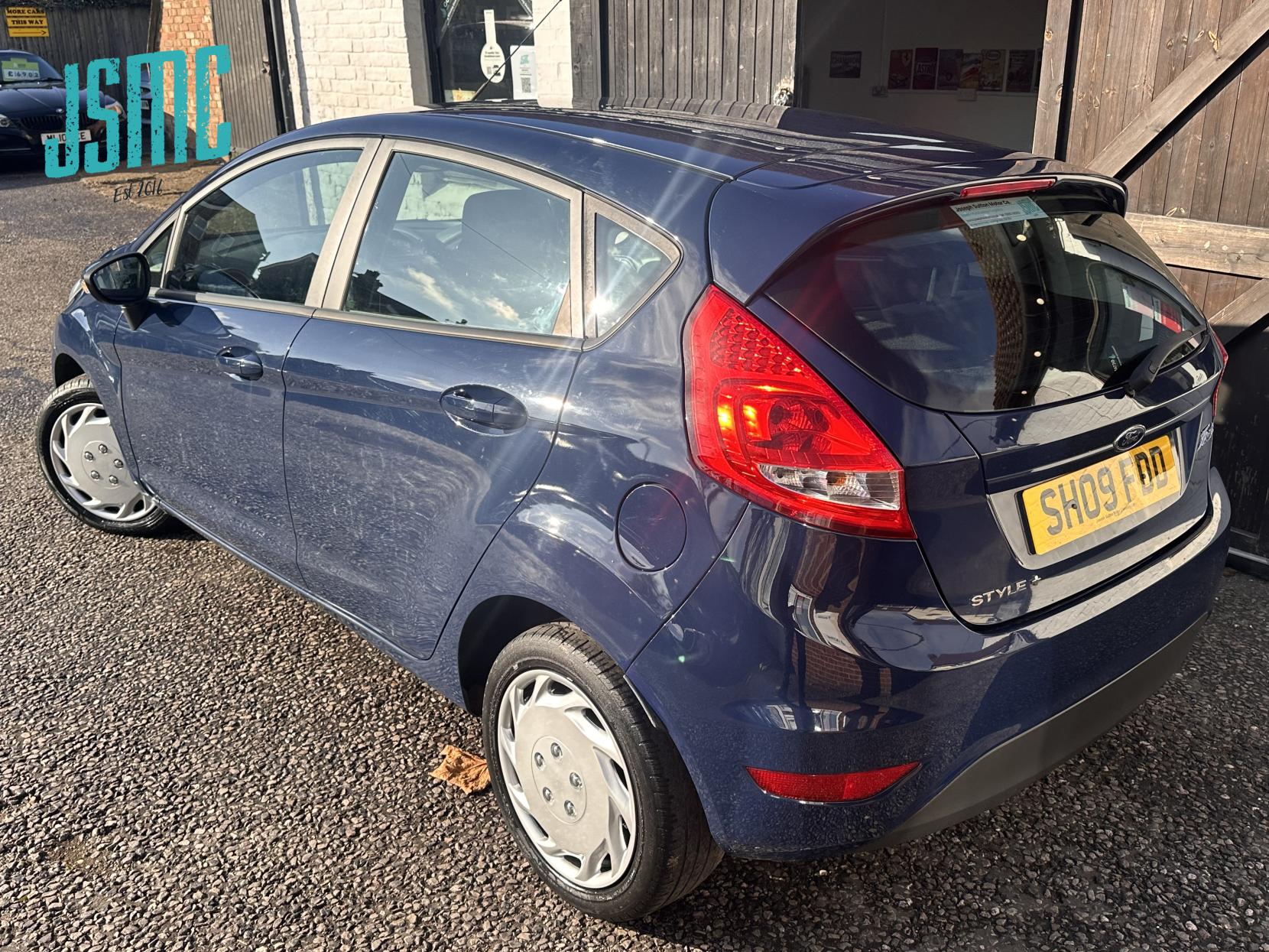 Ford Fiesta 1.4 Style + Hatchback 5dr Petrol Manual (133 g/km, 94 bhp)