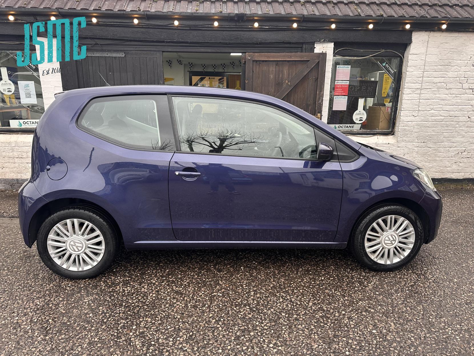 Volkswagen up! 1.0 Move up! Hatchback 3dr Petrol Manual Euro 6 (s/s) (60 ps)