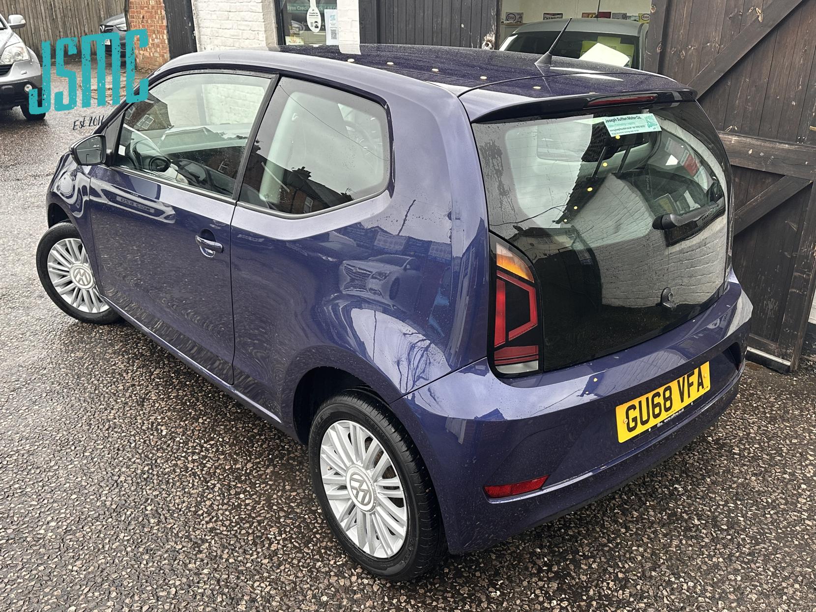 Volkswagen up! 1.0 Move up! Hatchback 3dr Petrol Manual Euro 6 (s/s) (60 ps)