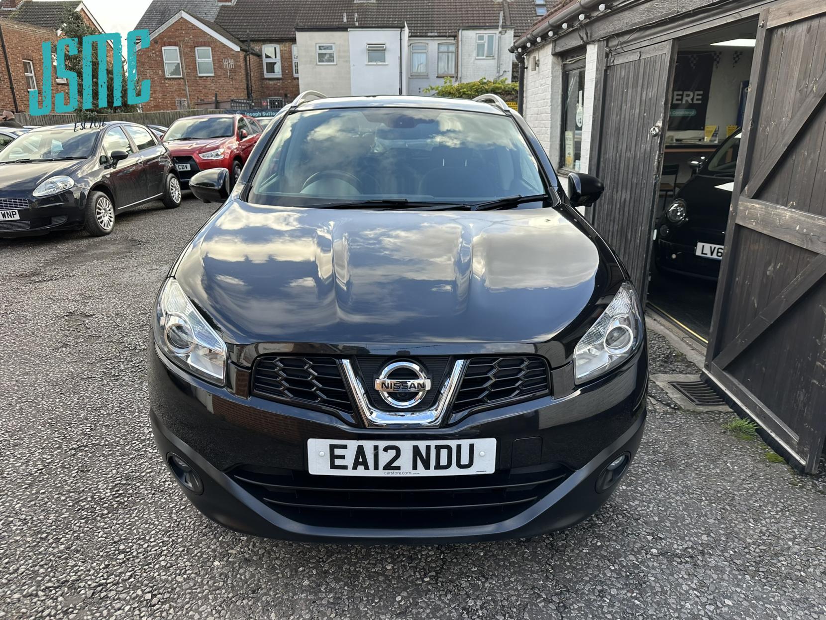 Nissan Qashqai 1.6 n-tec+ SUV 5dr Petrol CVT 2WD Euro 5 (117 ps)