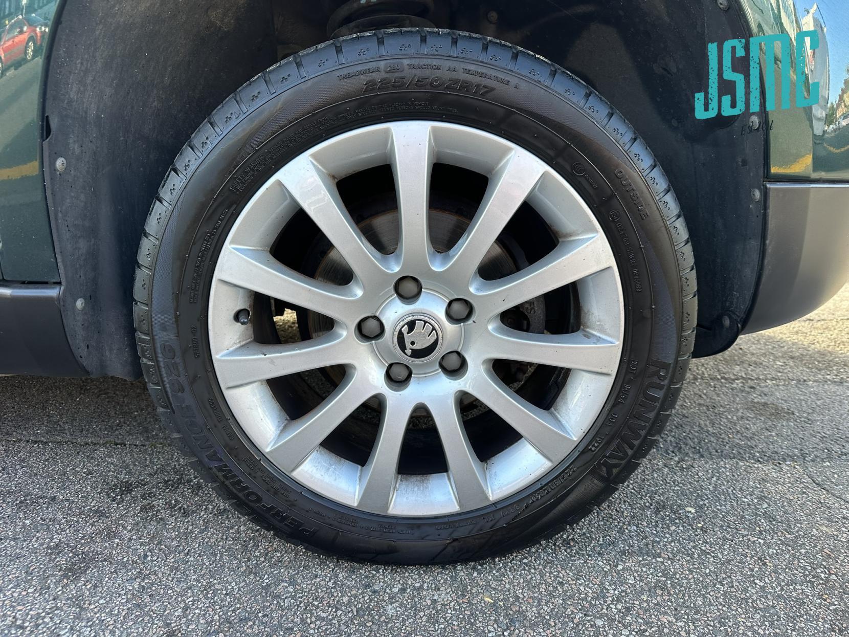 Skoda Yeti 1.2 TSI Elegance SUV 5dr Petrol DSG Euro 5 (105 ps)