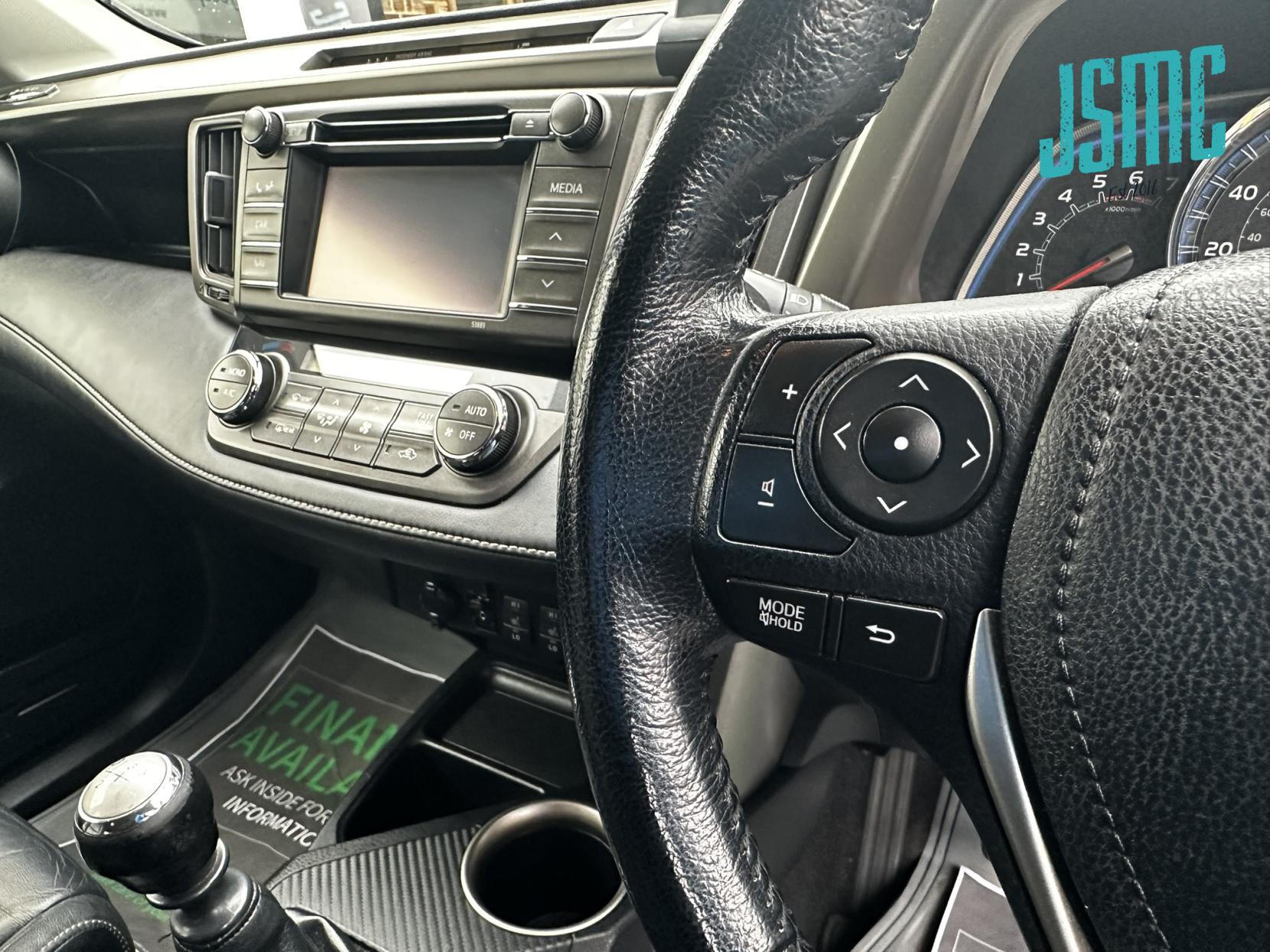 Toyota RAV4 2.2 D-4D Invincible SUV 5dr Diesel Manual 4WD Euro 5 (150 ps)