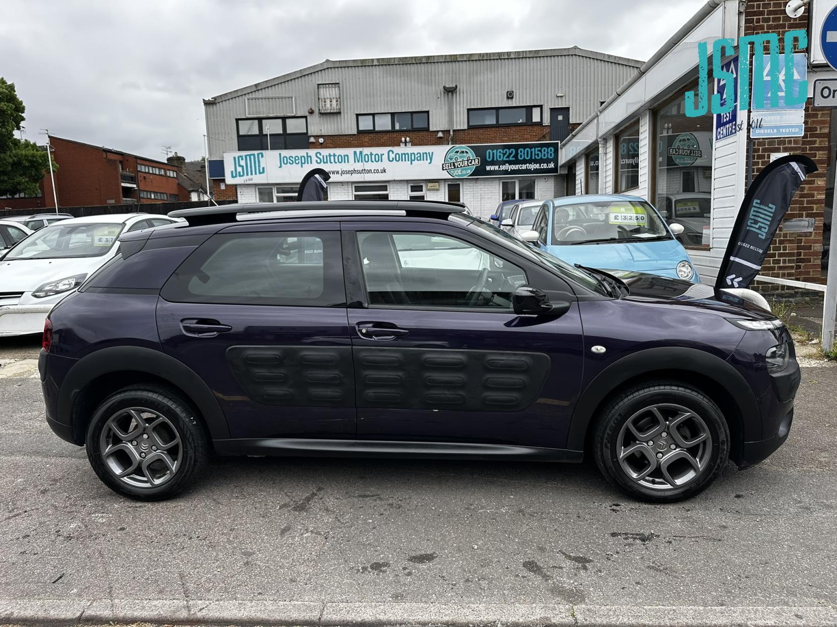 Citroen C4 Cactus 1.6 BlueHDi Feel Hatchback 5dr Diesel Manual Euro 6 (s/s) (100 ps)