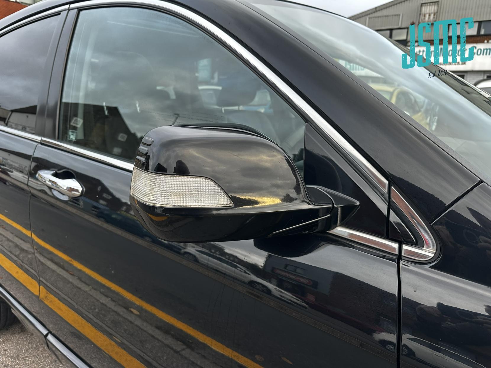 Honda CR-V 2.0 i-VTEC EX SUV 5dr Petrol Auto 4WD Euro 5 (150 ps)