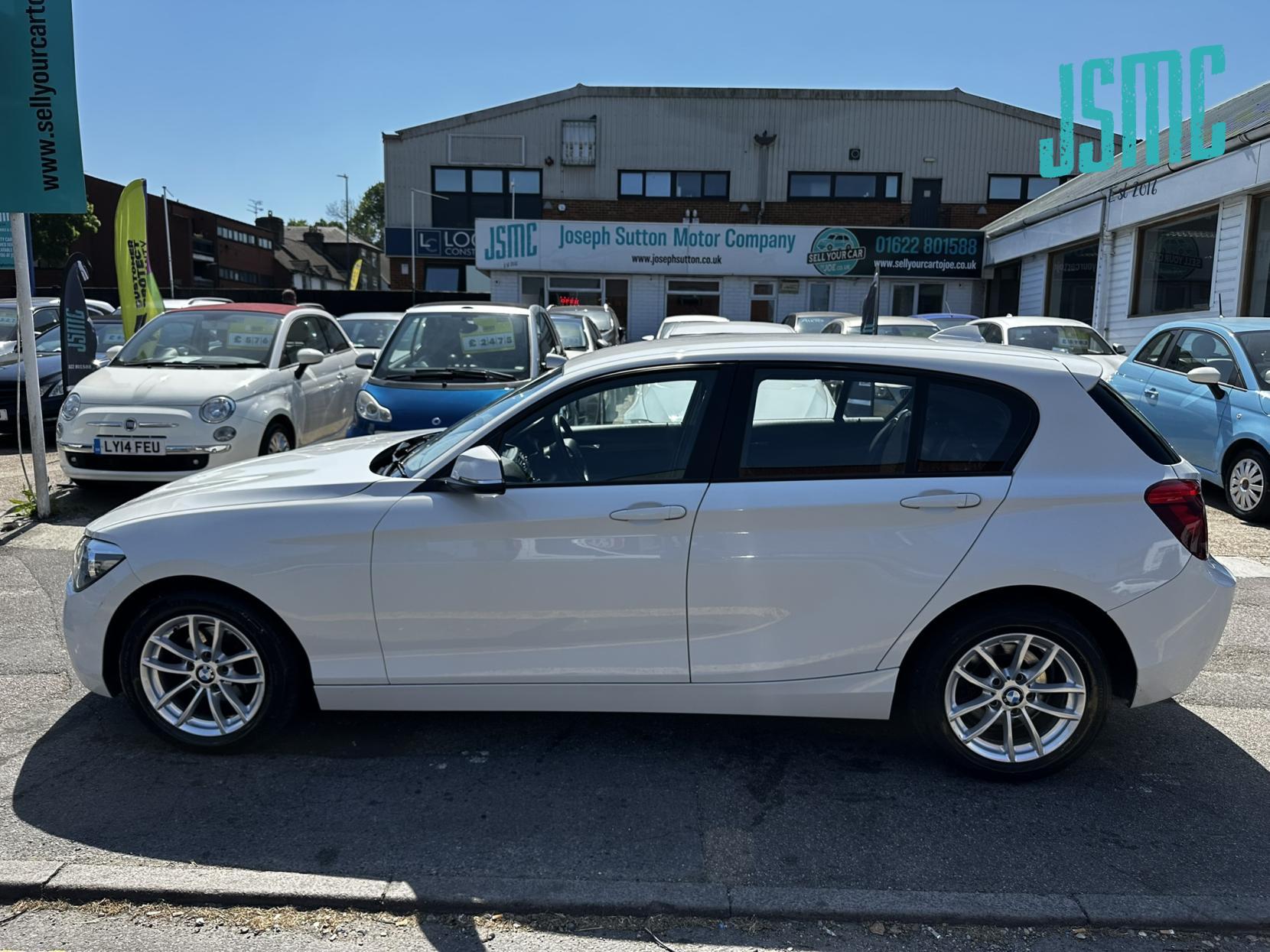 BMW 1 Series 1.6 114i SE Hatchback 5dr Petrol Manual Euro 6 (s/s) (102 ps)