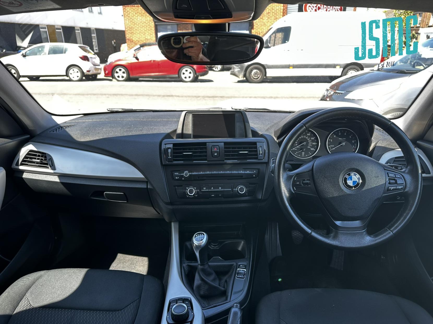 BMW 1 Series 1.6 114i SE Hatchback 5dr Petrol Manual Euro 6 (s/s) (102 ps)