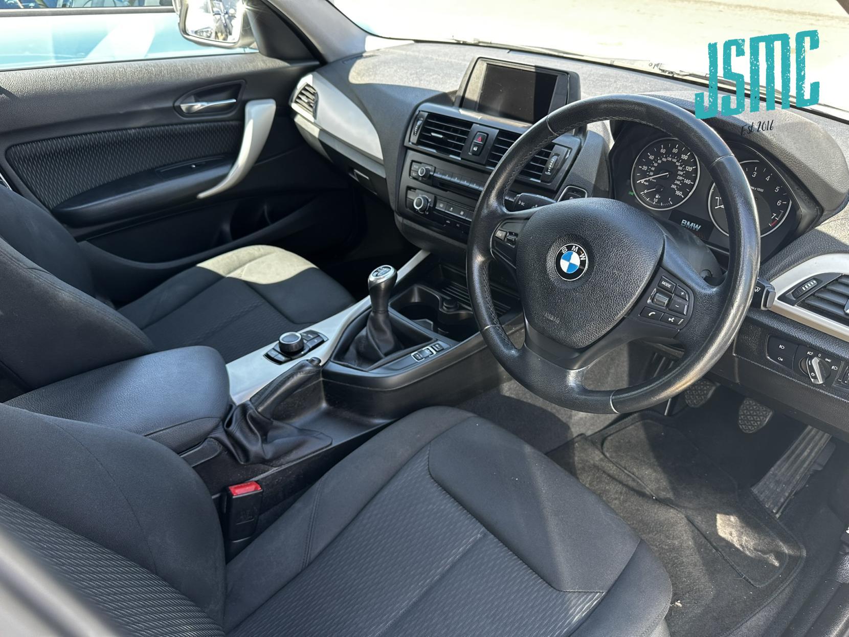 BMW 1 Series 1.6 114i SE Hatchback 5dr Petrol Manual Euro 6 (s/s) (102 ps)